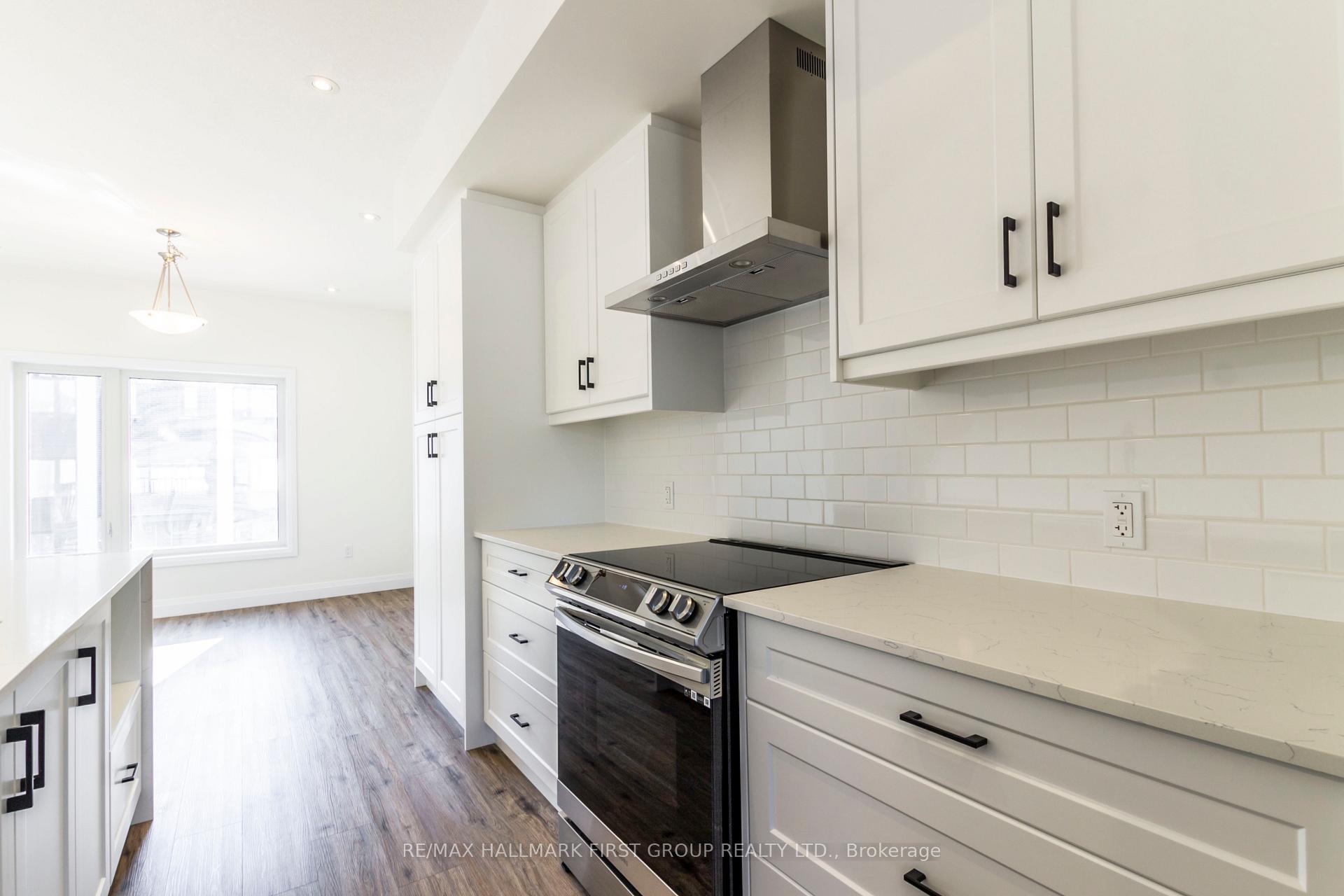 Photo 9 of 12 Lily Lane, Guelph, Clairfields/Hanlon Business Park — HOMEH