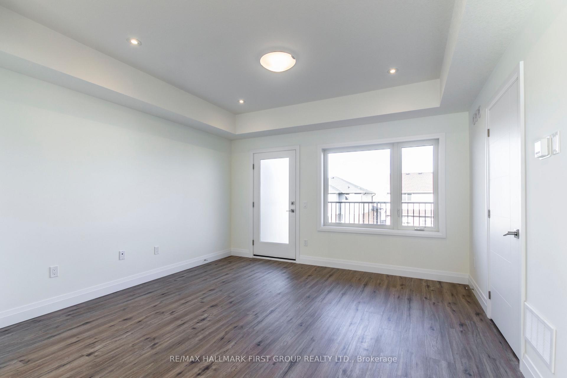 Photo 10 of 12 Lily Lane, Guelph, Clairfields/Hanlon Business Park — HOMEH