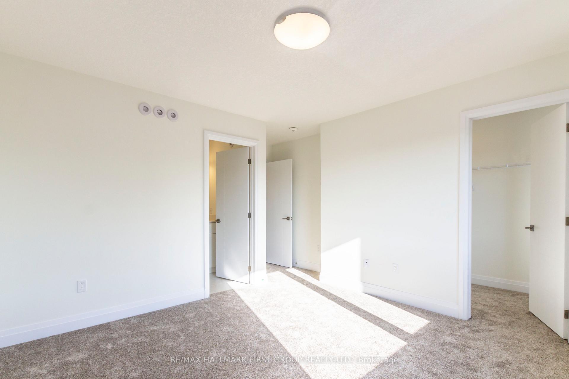 Photo 26 of 12 Lily Lane, Guelph, Clairfields/Hanlon Business Park — HOMEH