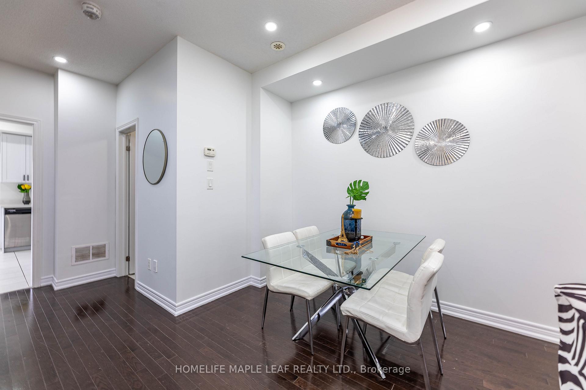 Photo 7 of 2 Cedarland Road E, Brampton, Credit Valley — HOMEH