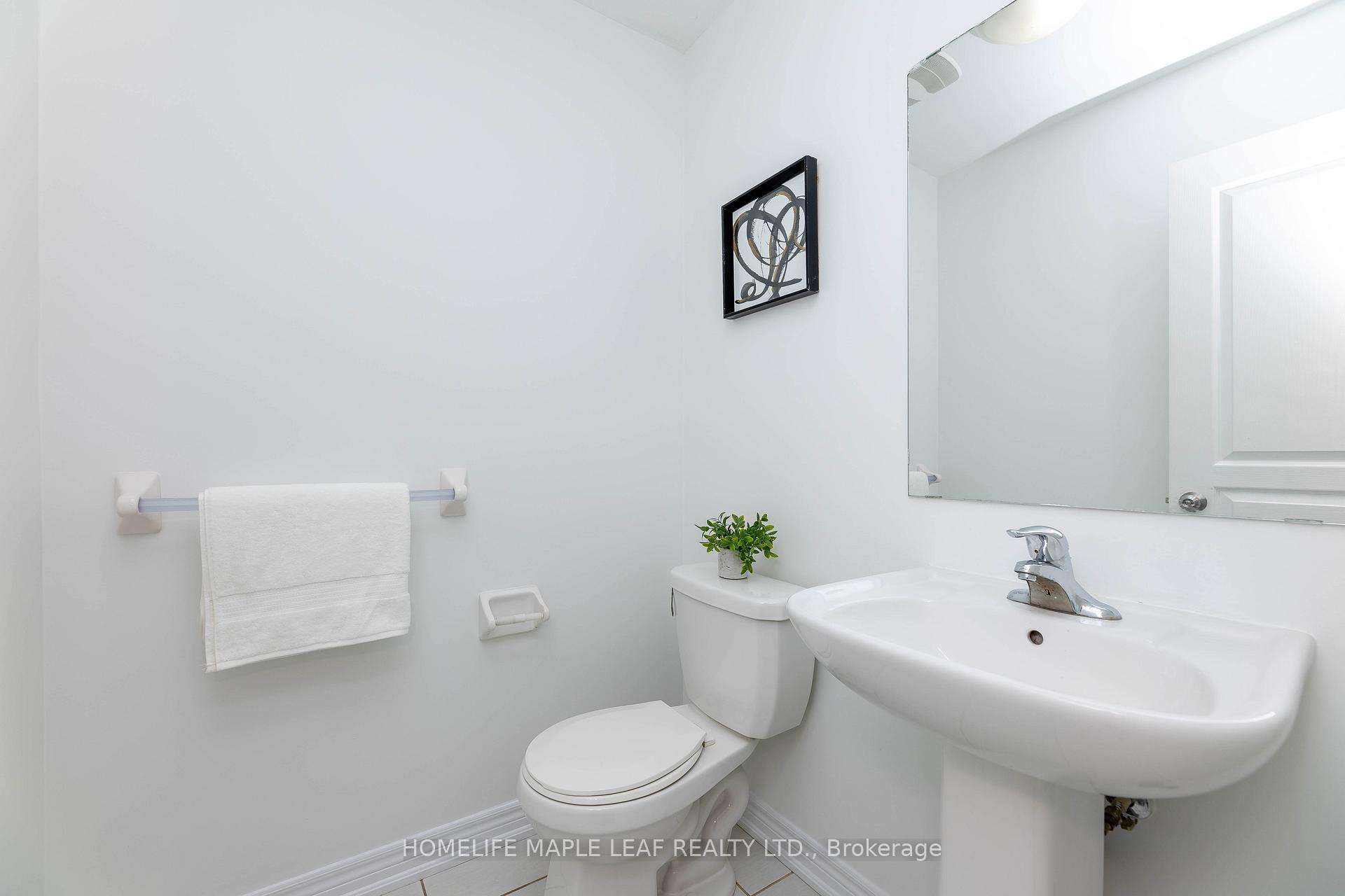 Photo 12 of 2 Cedarland Road E, Brampton, Credit Valley — HOMEH