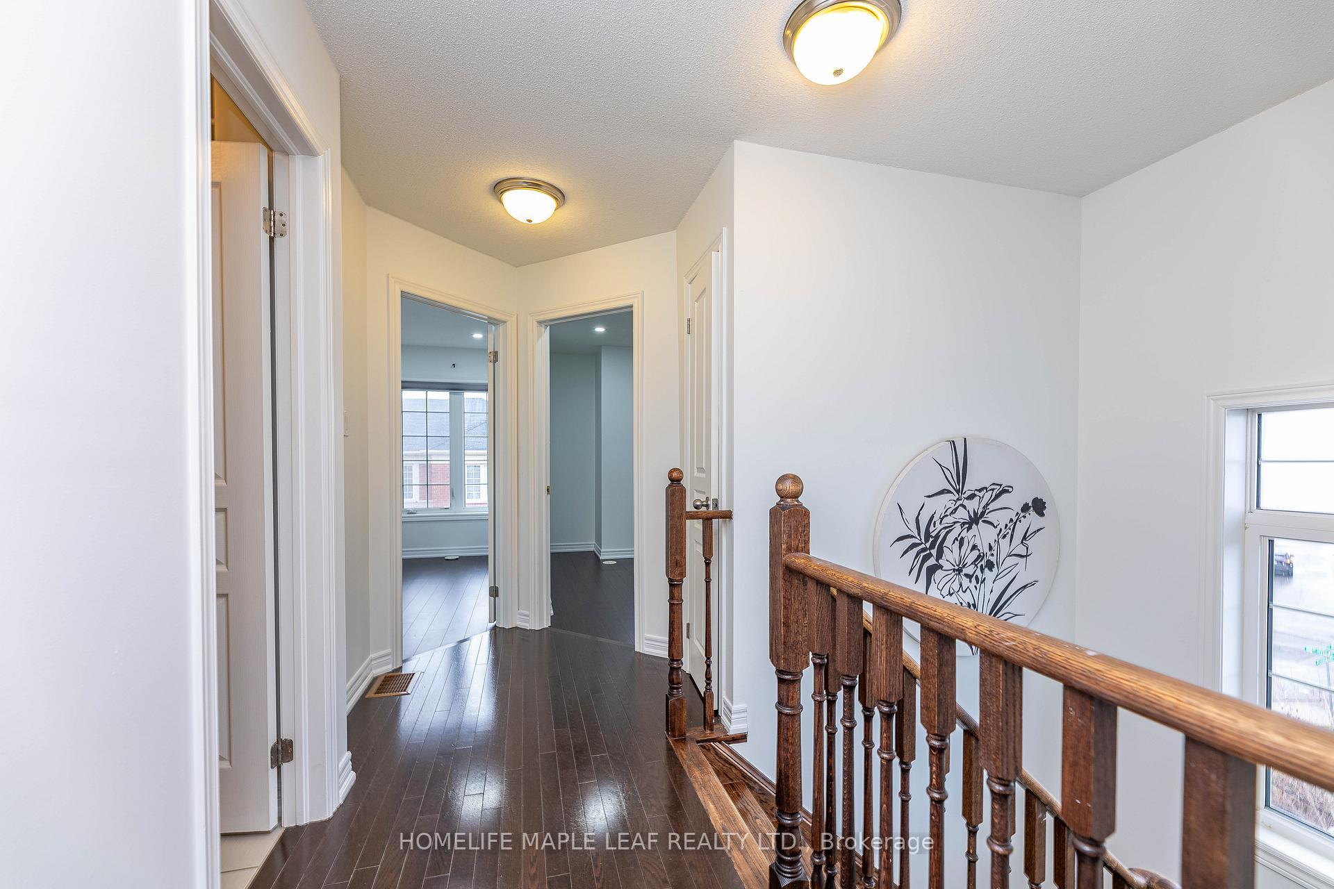 Photo 13 of 2 Cedarland Road E, Brampton, Credit Valley — HOMEH