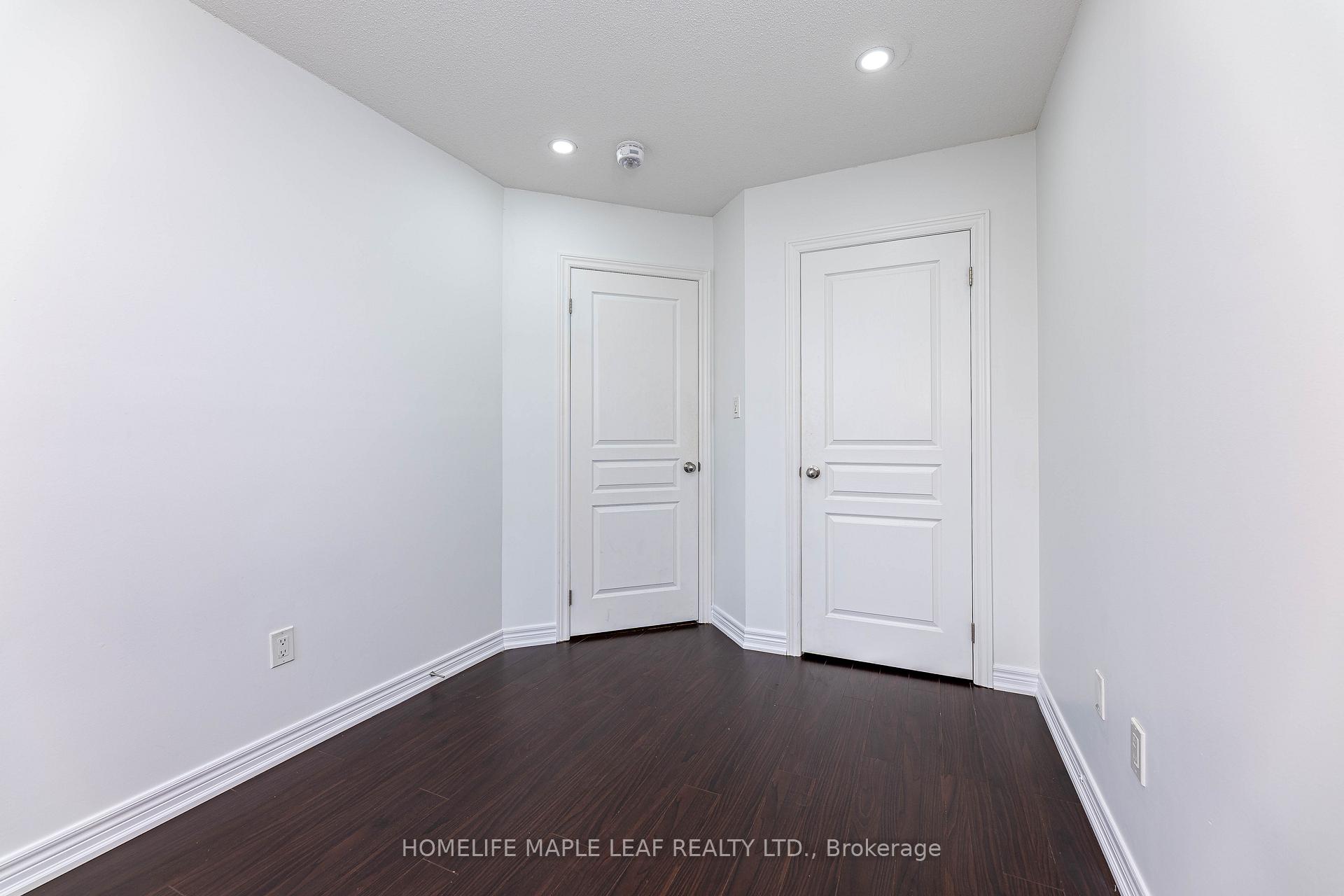 Photo 23 of 2 Cedarland Road E, Brampton, Credit Valley — HOMEH
