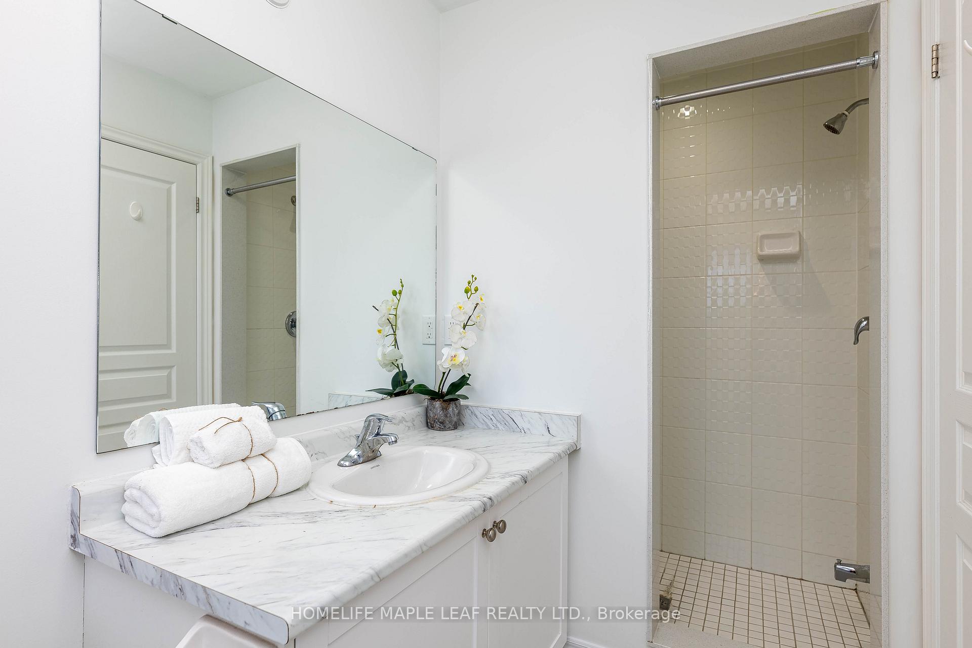 Photo 25 of 2 Cedarland Road E, Brampton, Credit Valley — HOMEH