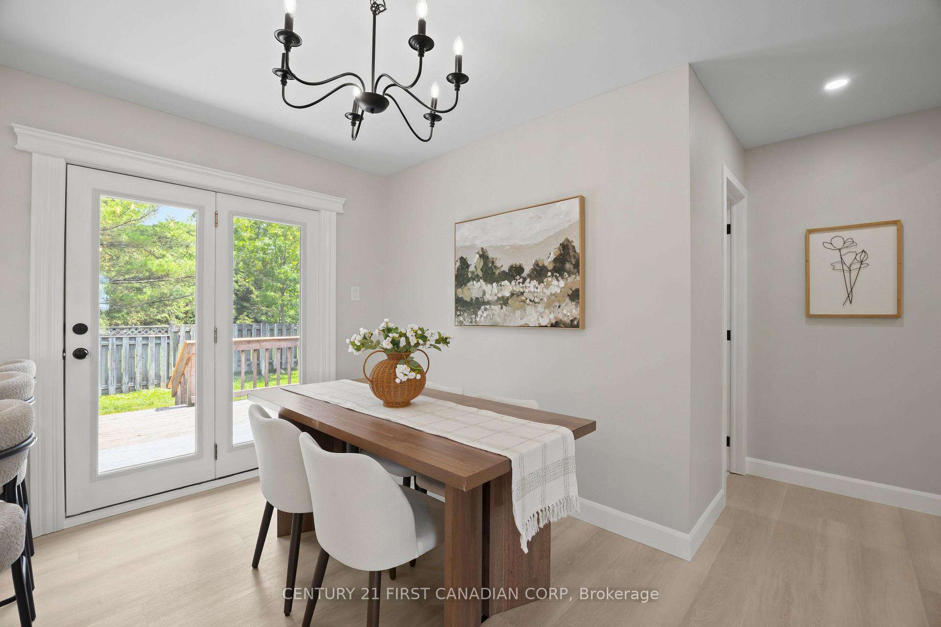 Photo 16 of 34314 Denfield Road, Lucan Biddulph, Clandeboye — HOMEH