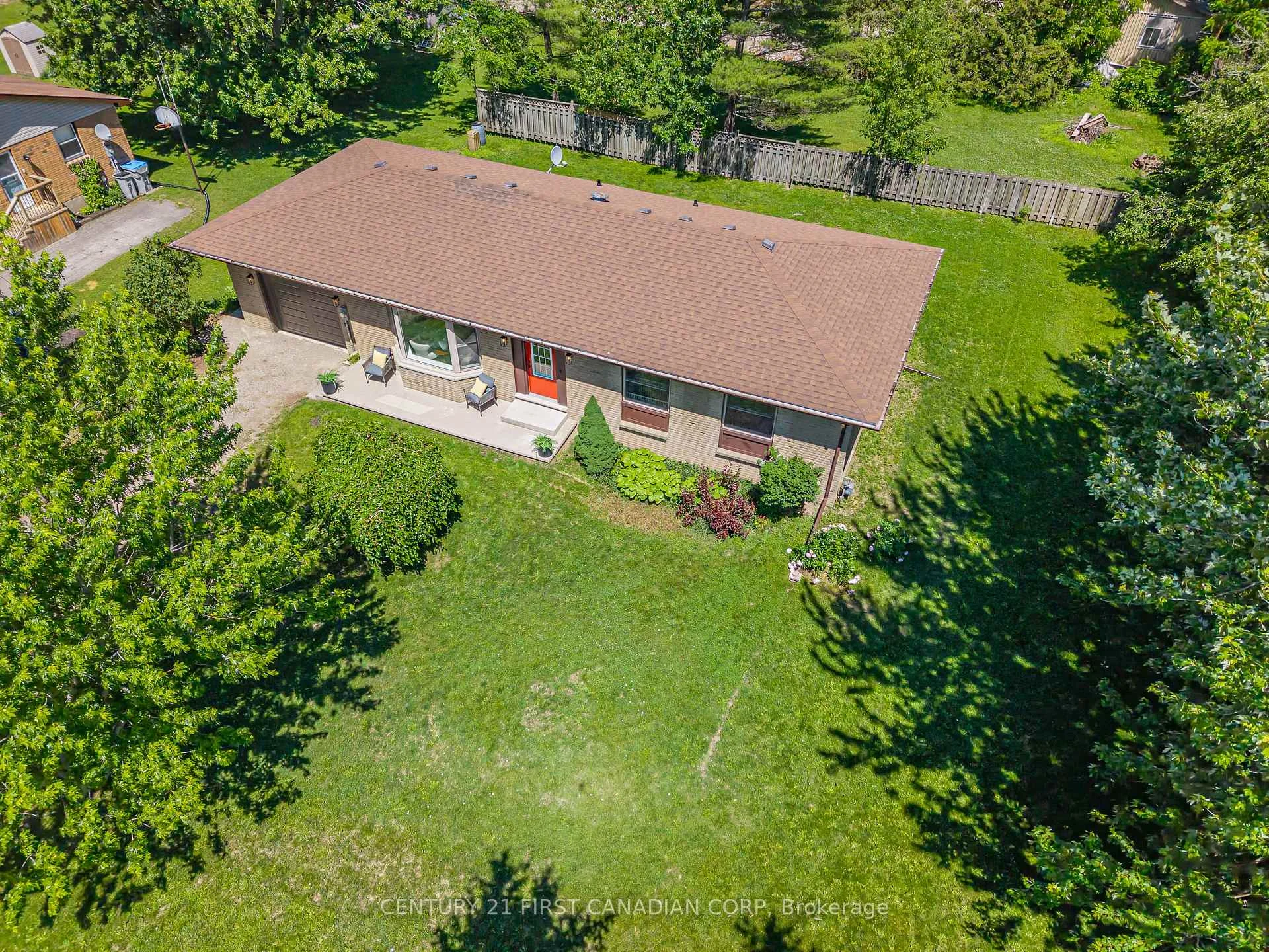 Photo of 34314 Denfield Road