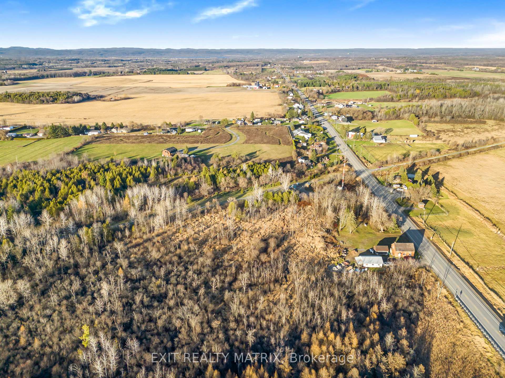 Photo 4 of 5190 Highway 34, Champlain, Champlain Twp — HOMEH