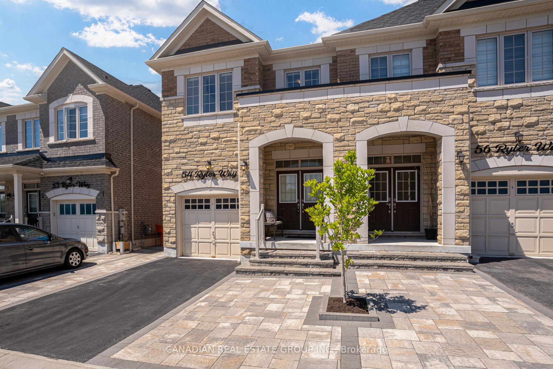 Photo 3 of 54 Ryler Way, Markham, Cedarwood — HOMEH