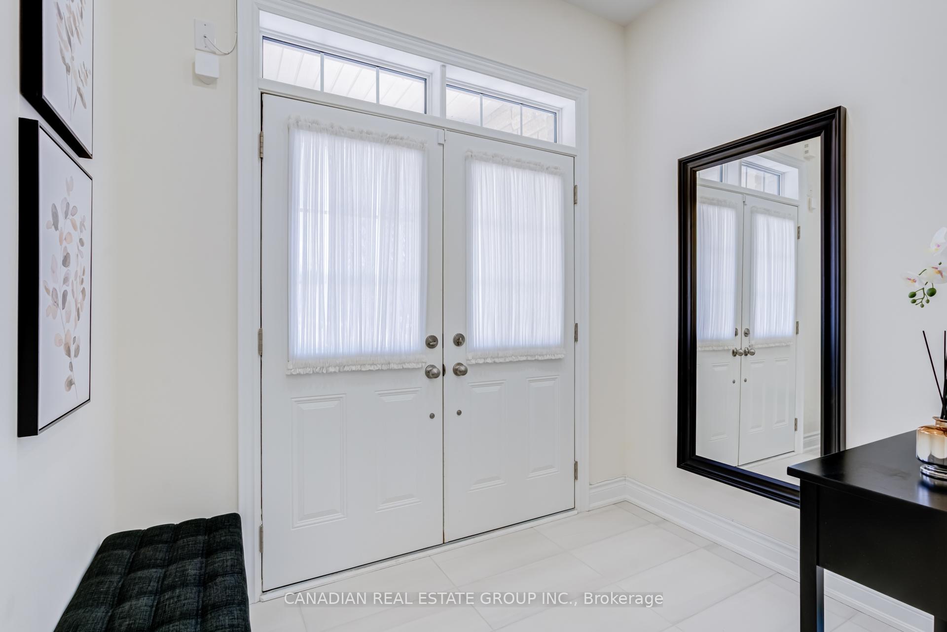 Photo 5 of 54 Ryler Way, Markham, Cedarwood — HOMEH