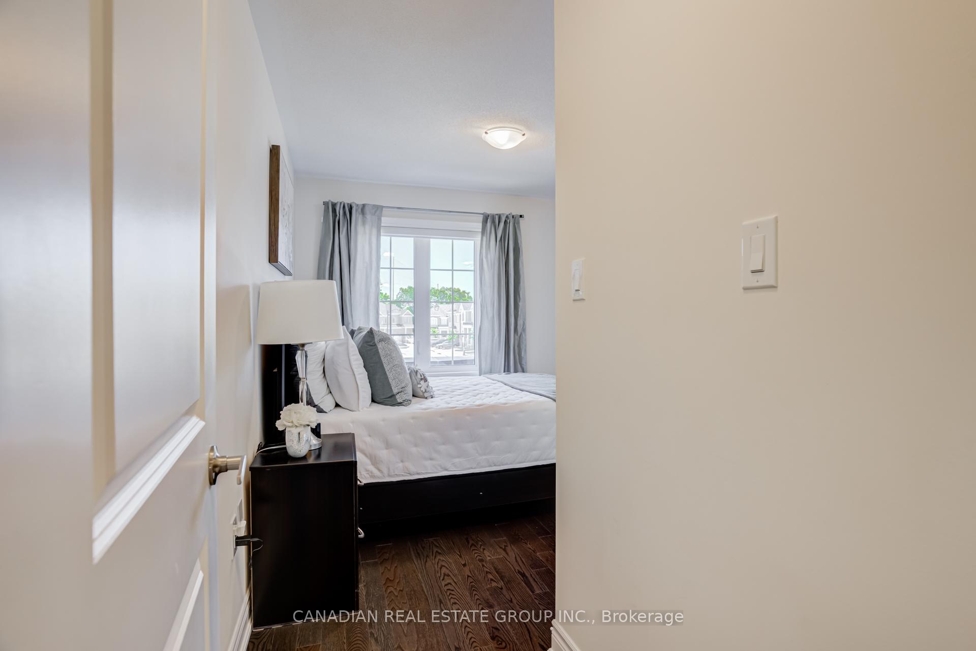 Photo 35 of 54 Ryler Way, Markham, Cedarwood — HOMEH