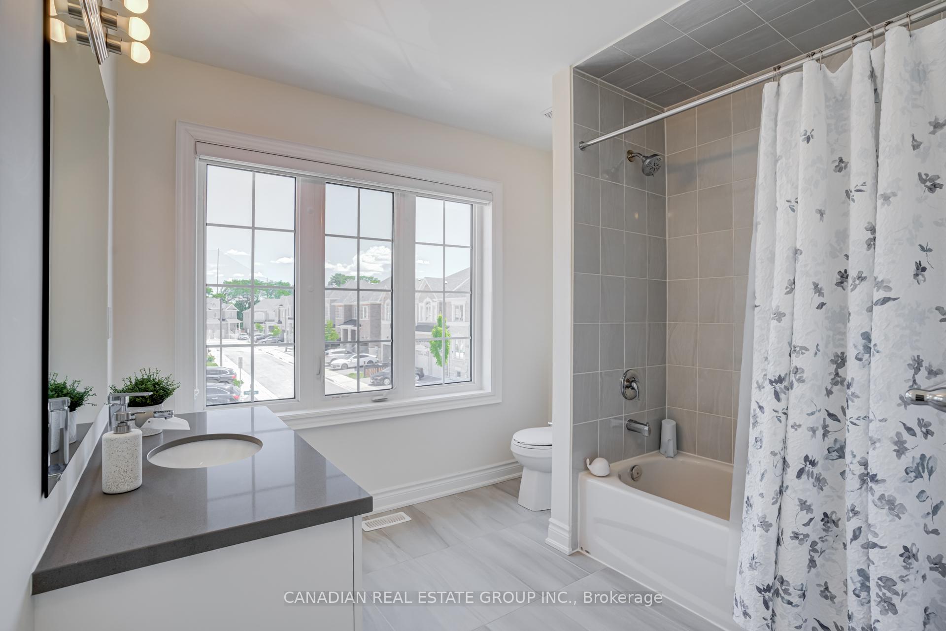 Photo 38 of 54 Ryler Way, Markham, Cedarwood — HOMEH