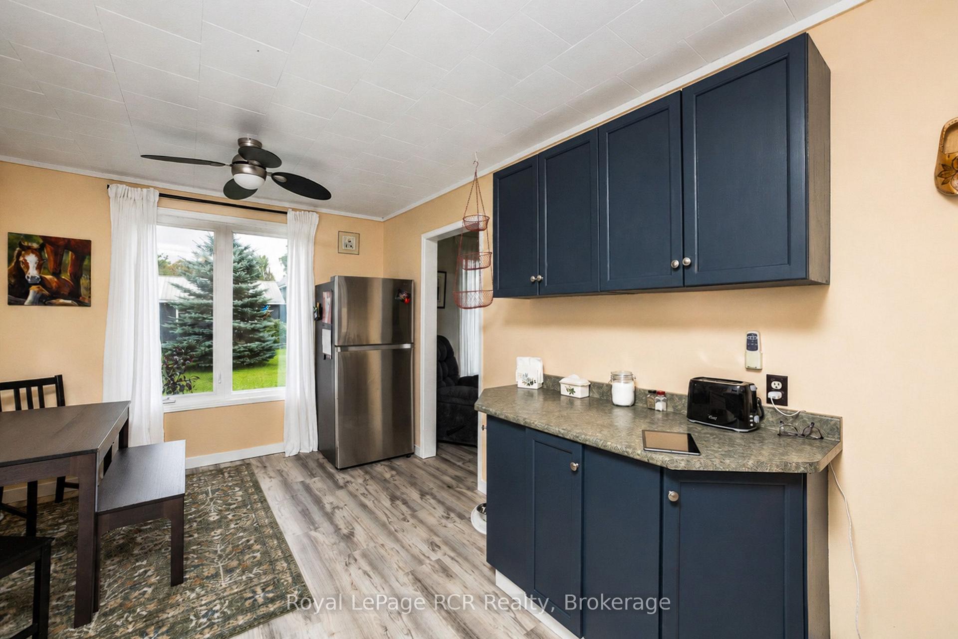Photo 12 of 046285 Old Mail Road, Meaford — HOMEH