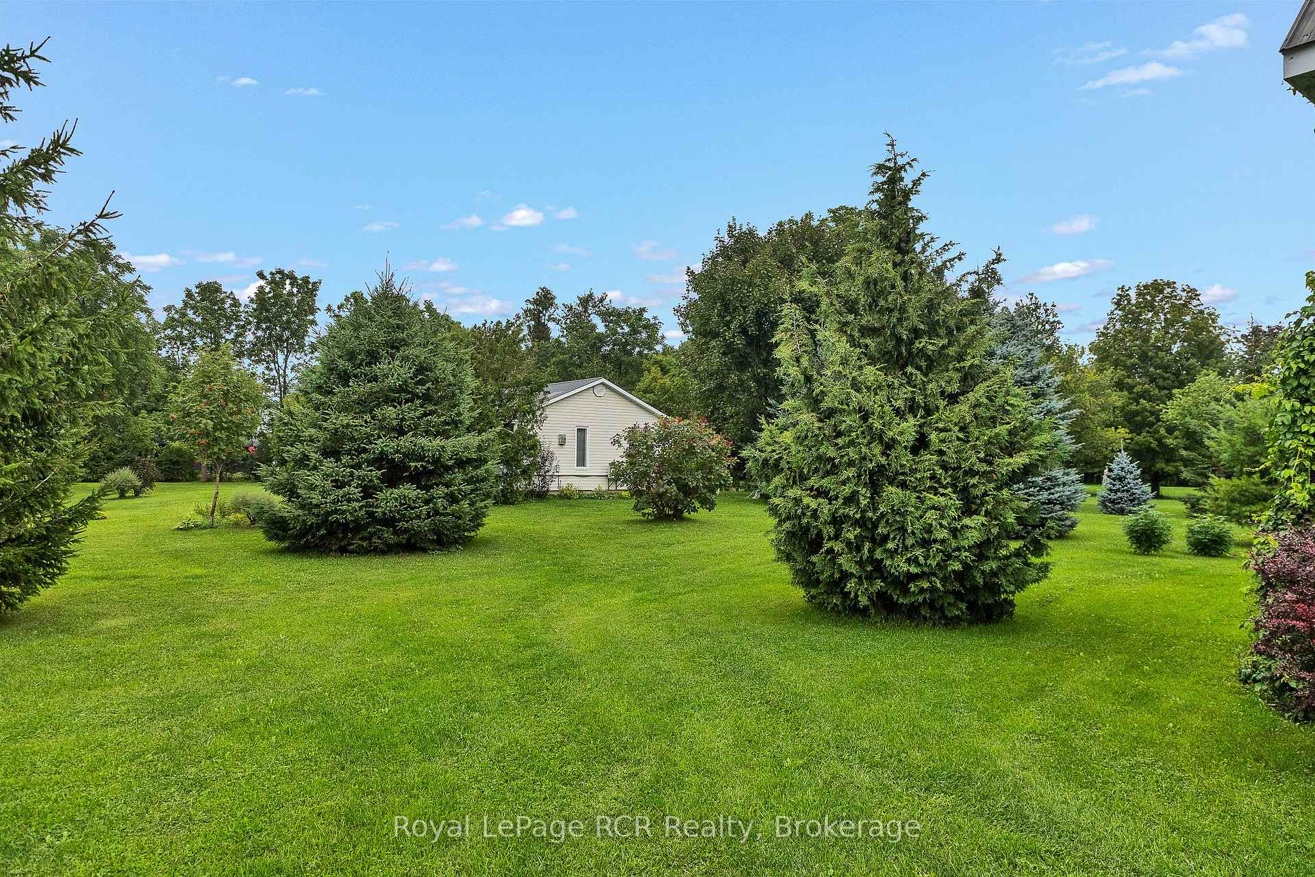 Photo 24 of 046285 Old Mail Road, Meaford — HOMEH