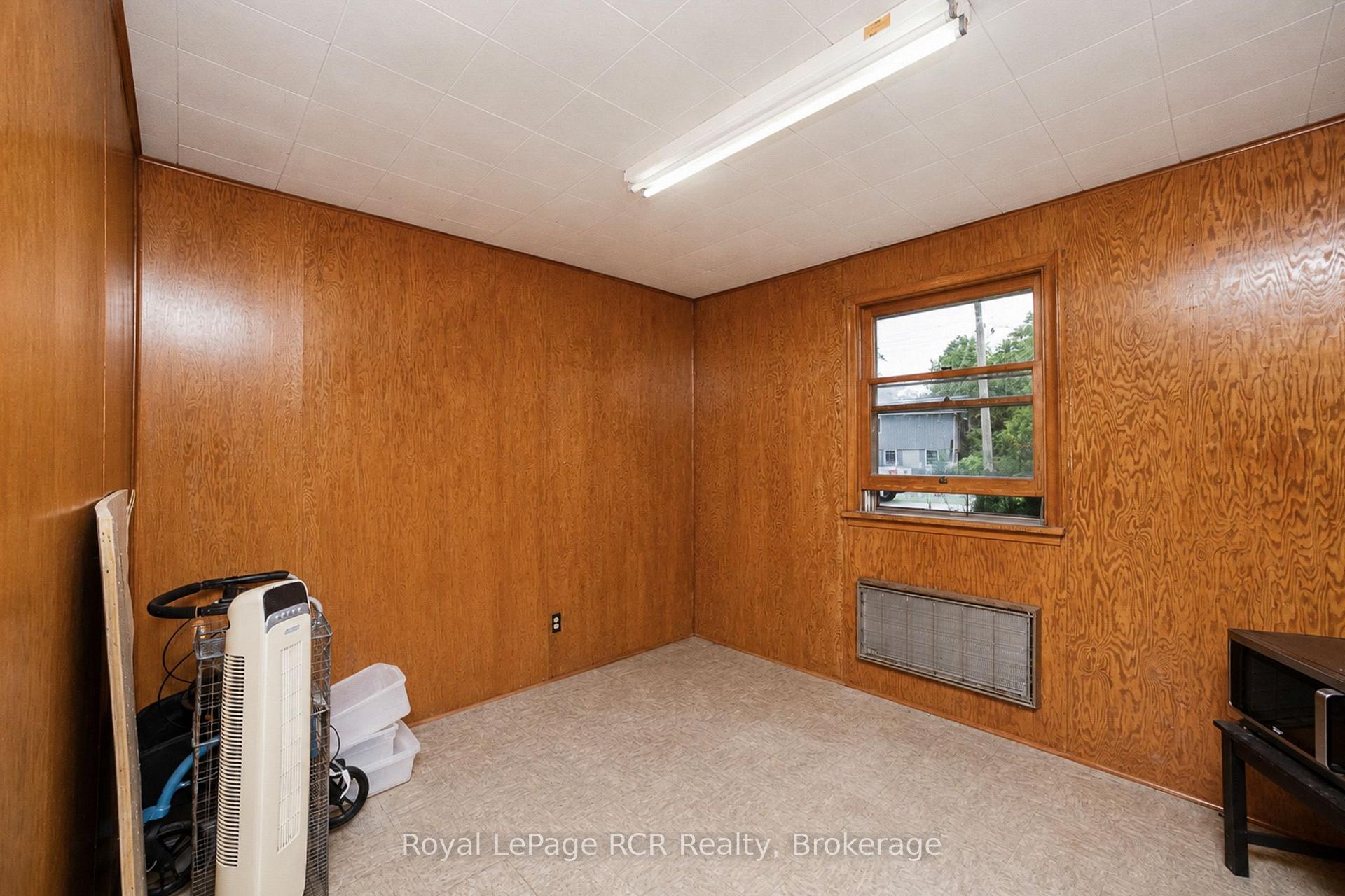 Photo 37 of 046285 Old Mail Road, Meaford — HOMEH