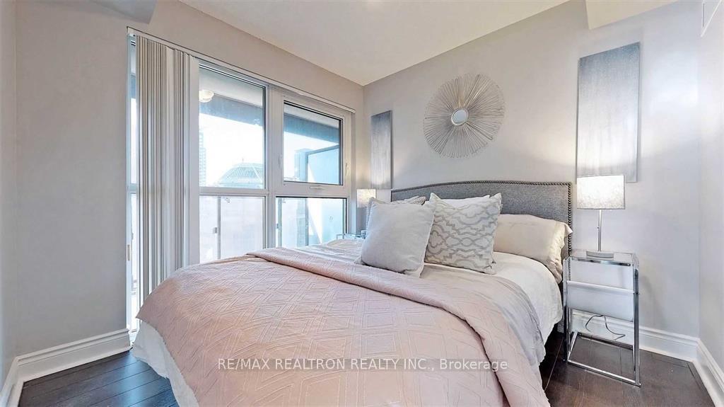 Photo 6 of Unit 1411, 28 Ted Rogers Way, Toronto, Church-Yonge Corridor — HOMEH