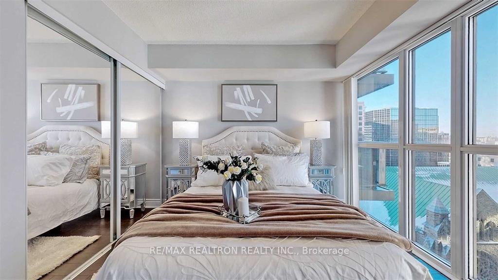 Photo 8 of Unit 1411, 28 Ted Rogers Way, Toronto, Church-Yonge Corridor — HOMEH