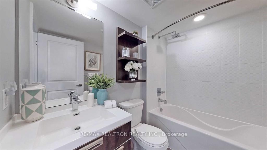 Photo 9 of Unit 1411, 28 Ted Rogers Way, Toronto, Church-Yonge Corridor — HOMEH