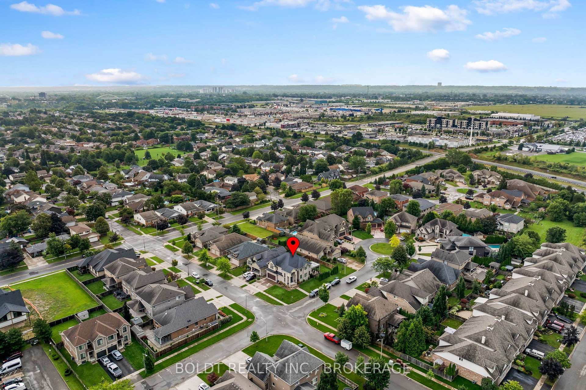 Photo 46 of 90 Videl Crescent N, St. Catharines, Grapeview — HOMEH