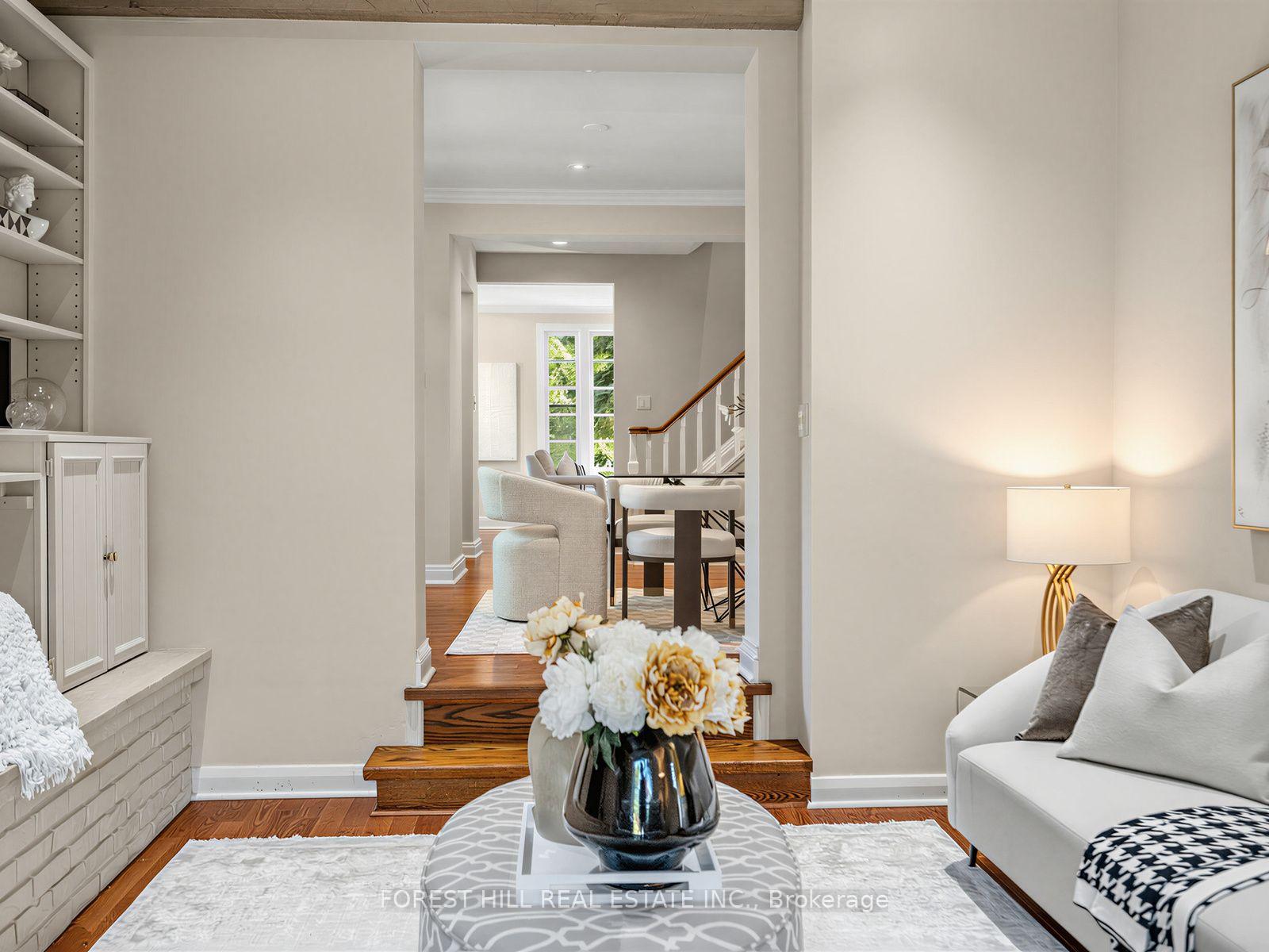 Photo 18 of 552 St Clements Avenue, Toronto, Forest Hill North — HOMEH