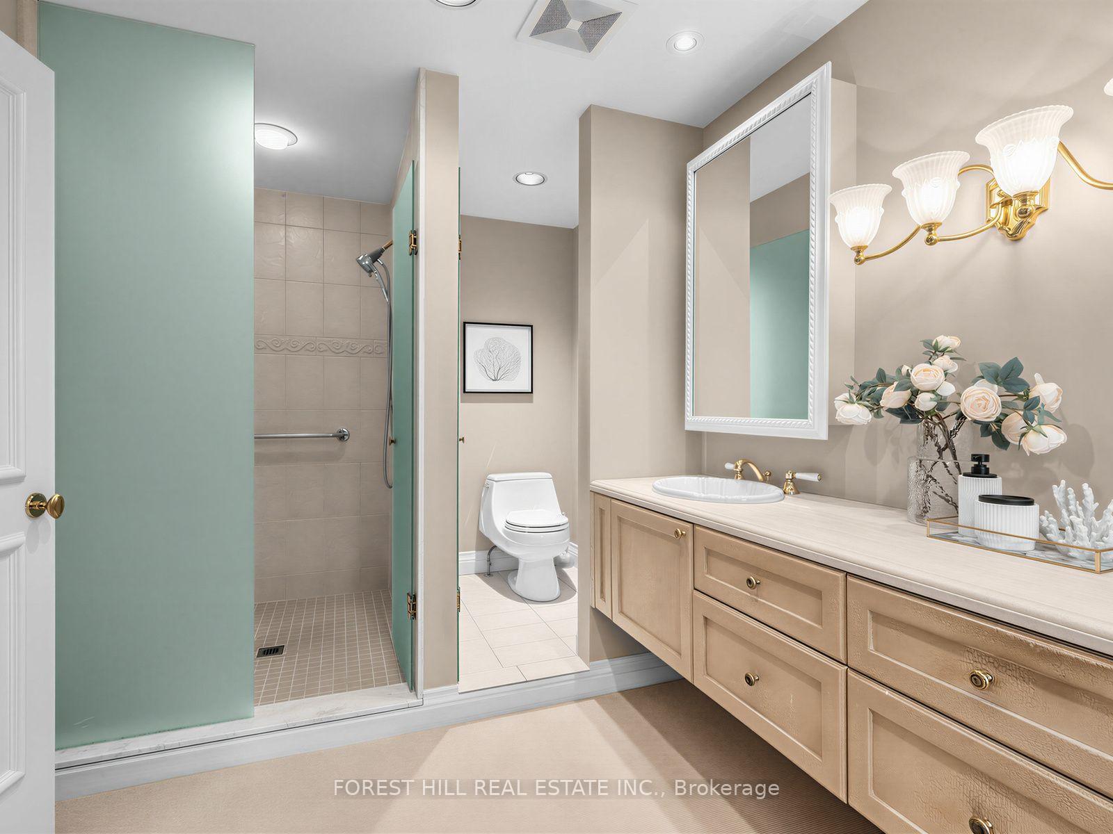 Photo 26 of 552 St Clements Avenue, Toronto, Forest Hill North — HOMEH