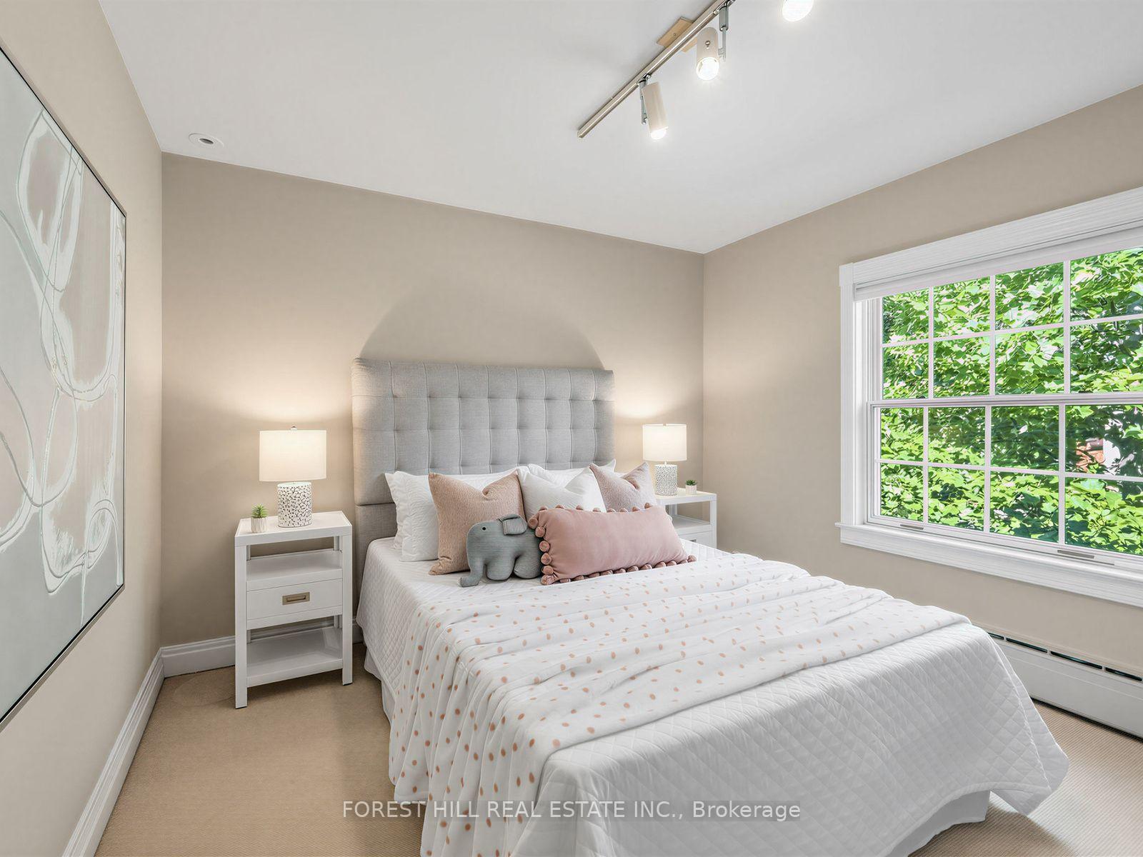 Photo 31 of 552 St Clements Avenue, Toronto, Forest Hill North — HOMEH