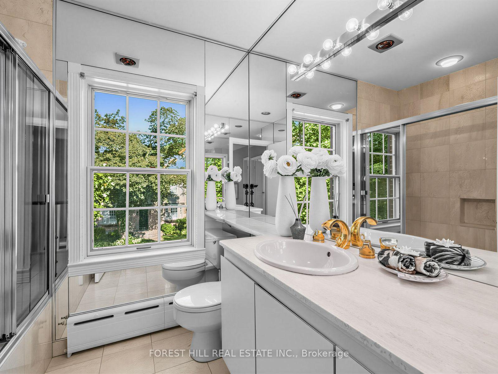 Photo 32 of 552 St Clements Avenue, Toronto, Forest Hill North — HOMEH