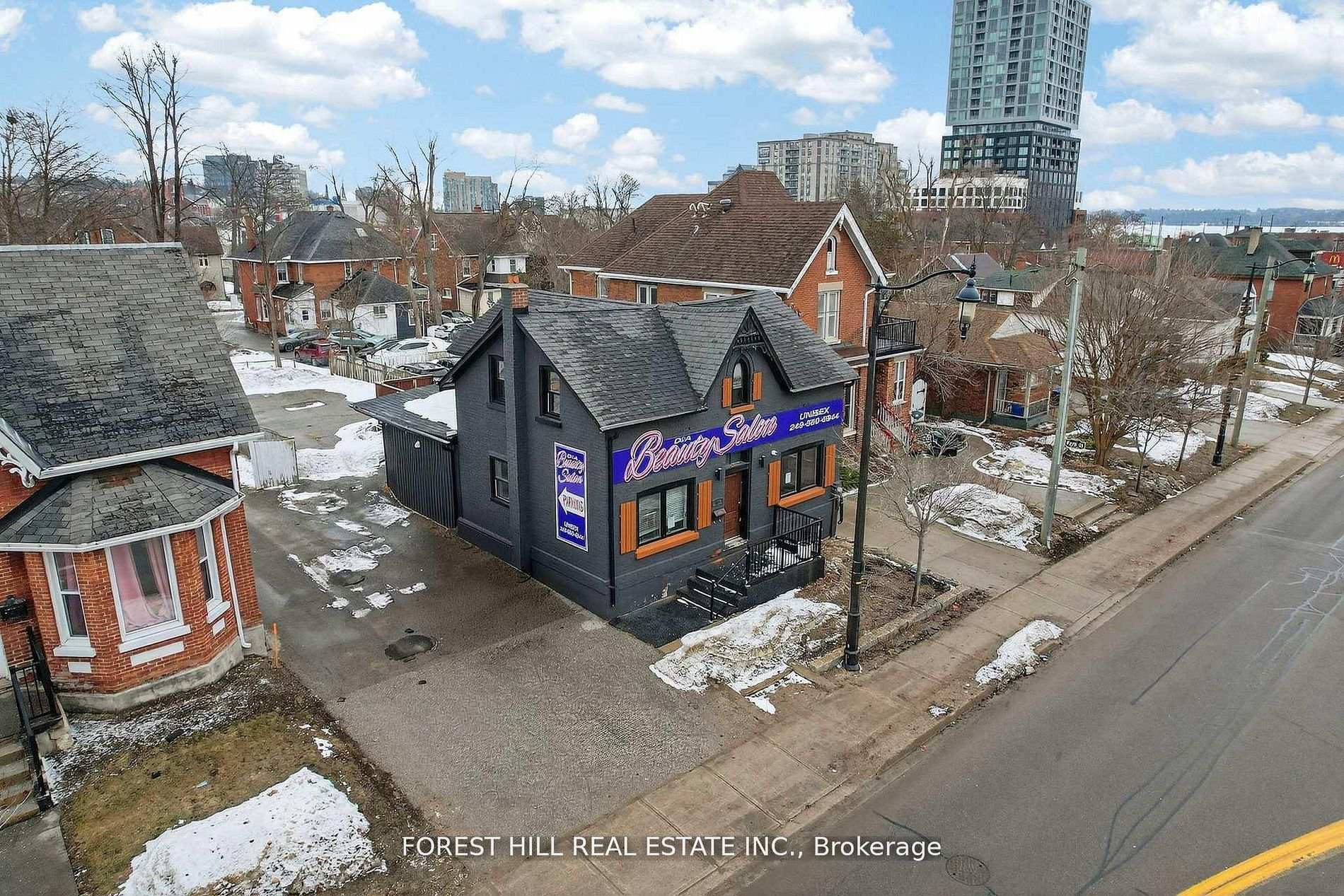 Photo 1 of 89 Toronto Street, Barrie, City Centre — HOMEH