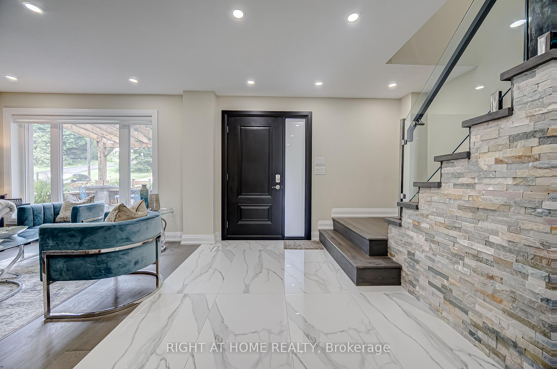 Photo 7 of 1482 Old Forest Road, Pickering, Woodlands — HOMEH