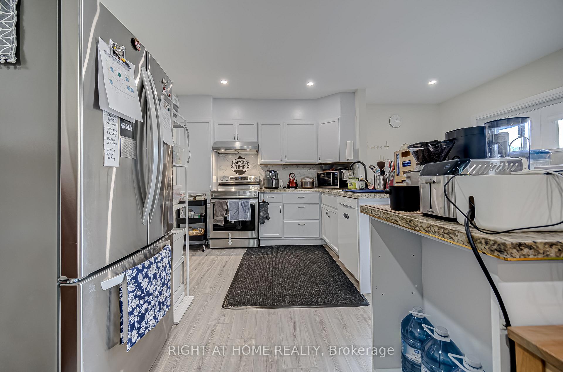 Photo 40 of 1482 Old Forest Road, Pickering, Woodlands — HOMEH