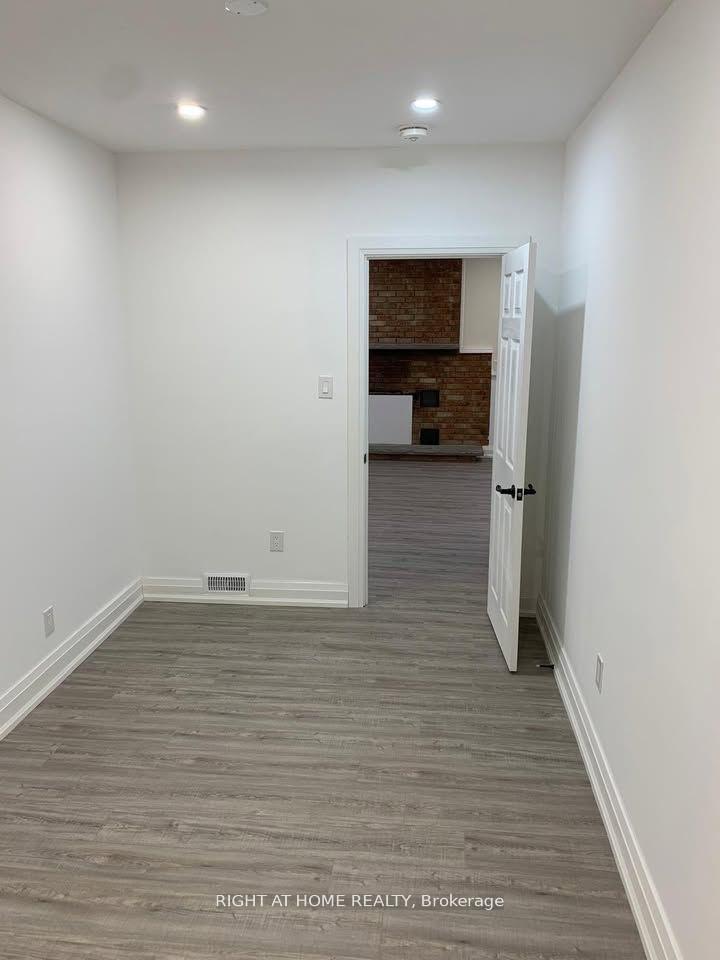 Photo 43 of 1482 Old Forest Road, Pickering, Woodlands — HOMEH