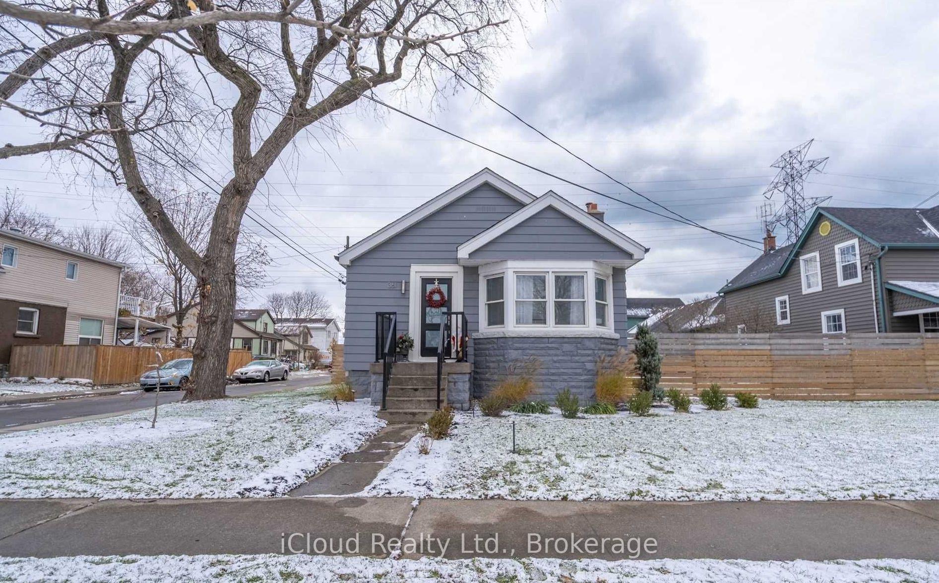 Photo 2 of Unit Main, 361 Beach Boulevard W, Hamilton, Hamilton Beach — HOMEH