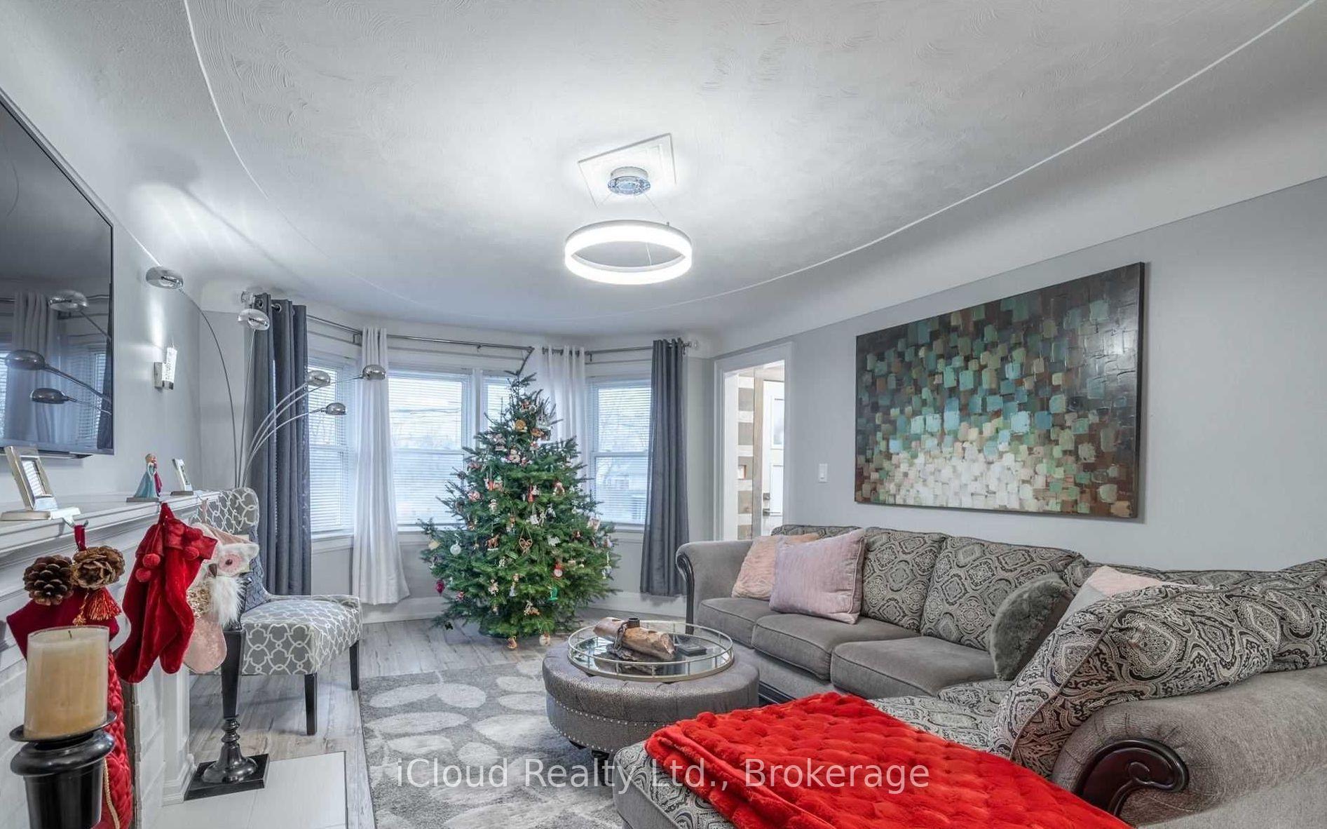 Photo 15 of Unit Main, 361 Beach Boulevard W, Hamilton, Hamilton Beach — HOMEH