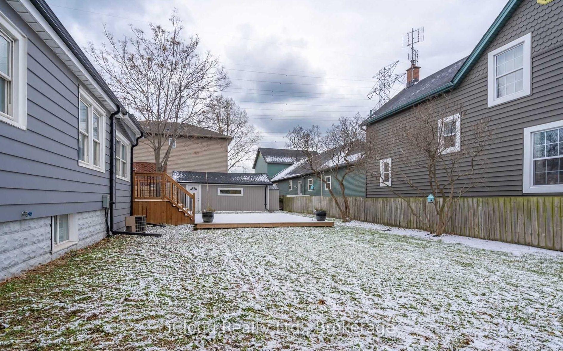 Photo 28 of Unit Main, 361 Beach Boulevard W, Hamilton, Hamilton Beach — HOMEH