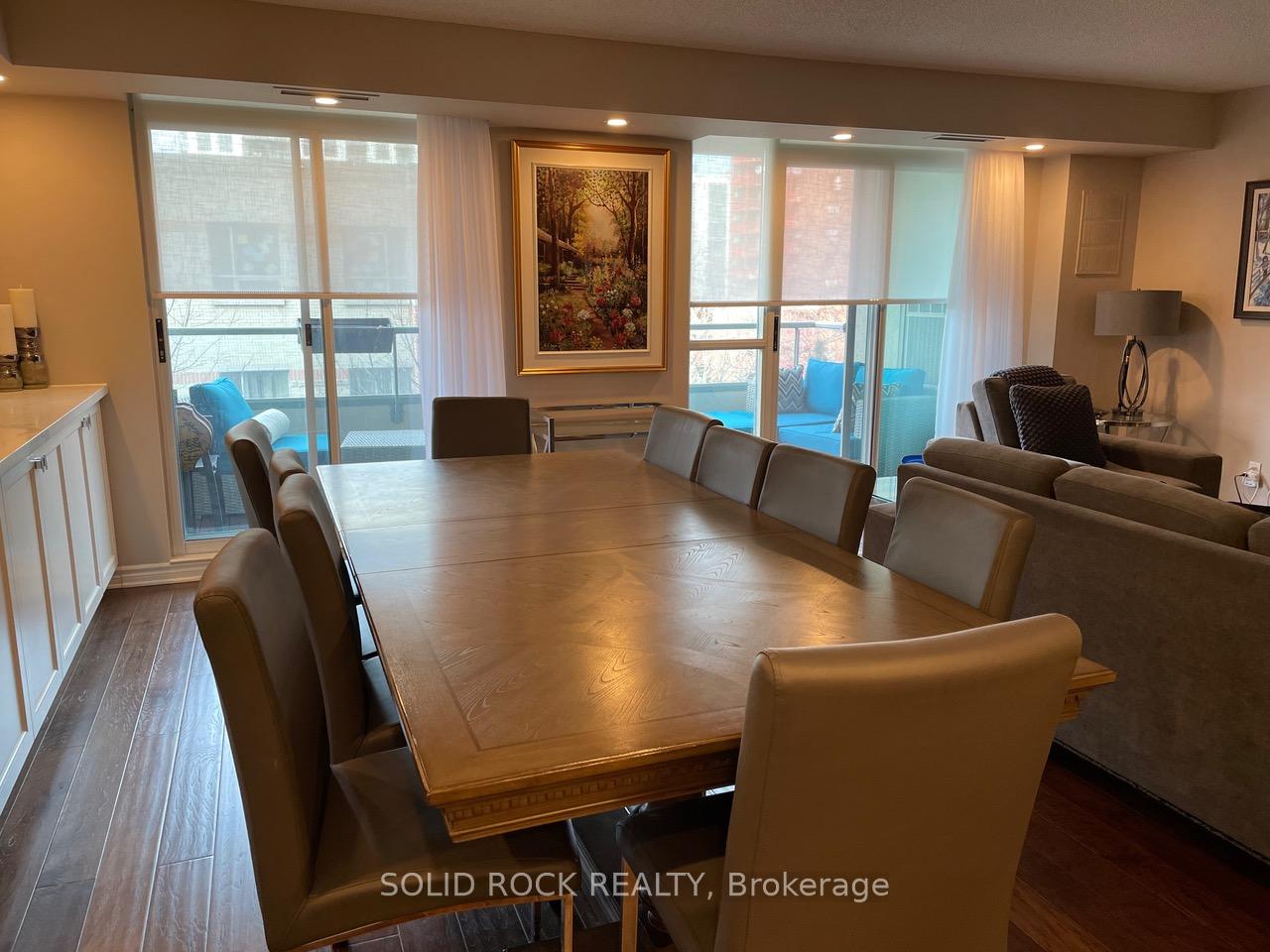 Photo 4 of Unit 408, 8 Covington Road N, Toronto, Englemount-Lawrence — HOMEH