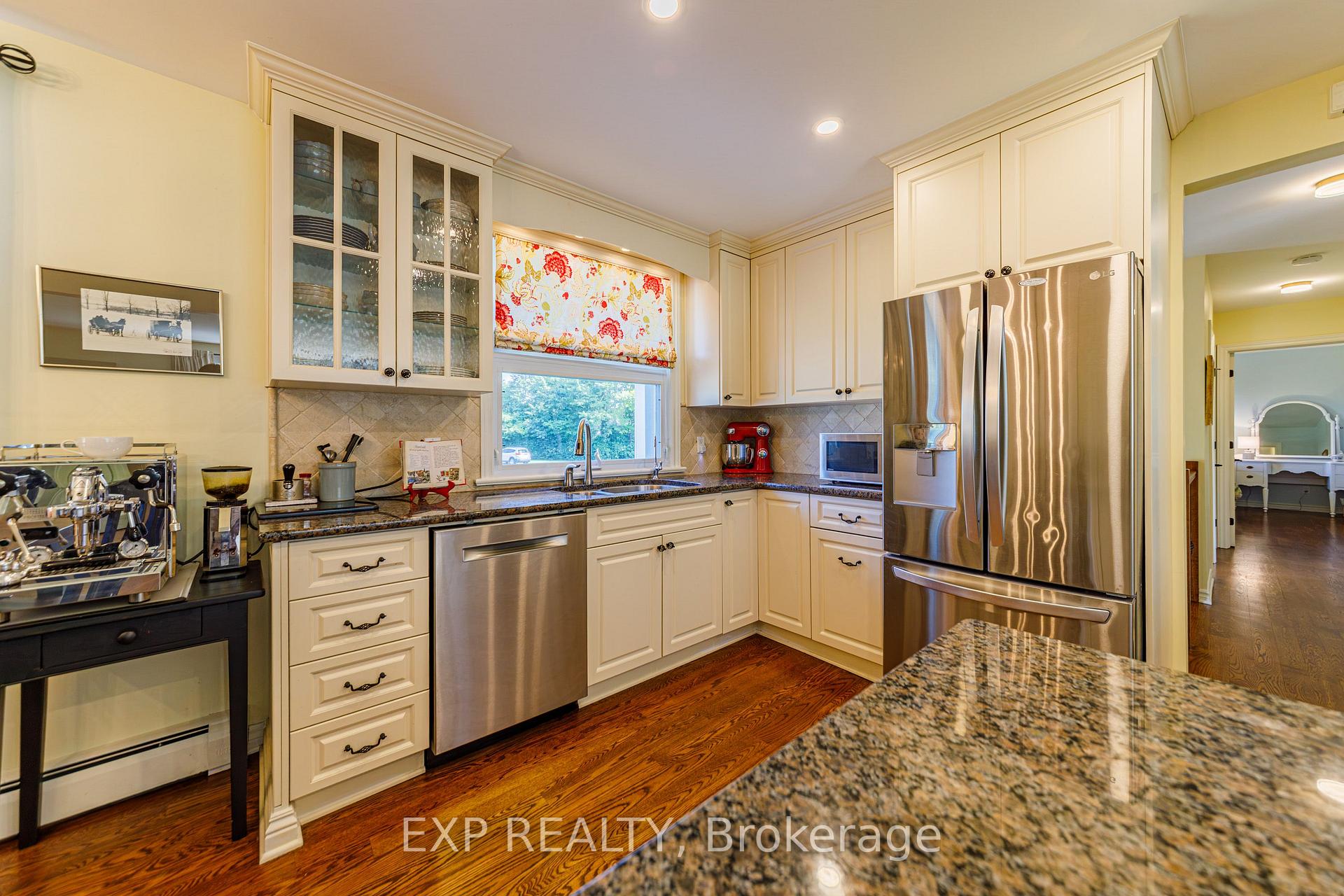 Photo 5 of 6530 Bunker Road, Ottawa, Manotick South to Roger Stevens — HOMEH