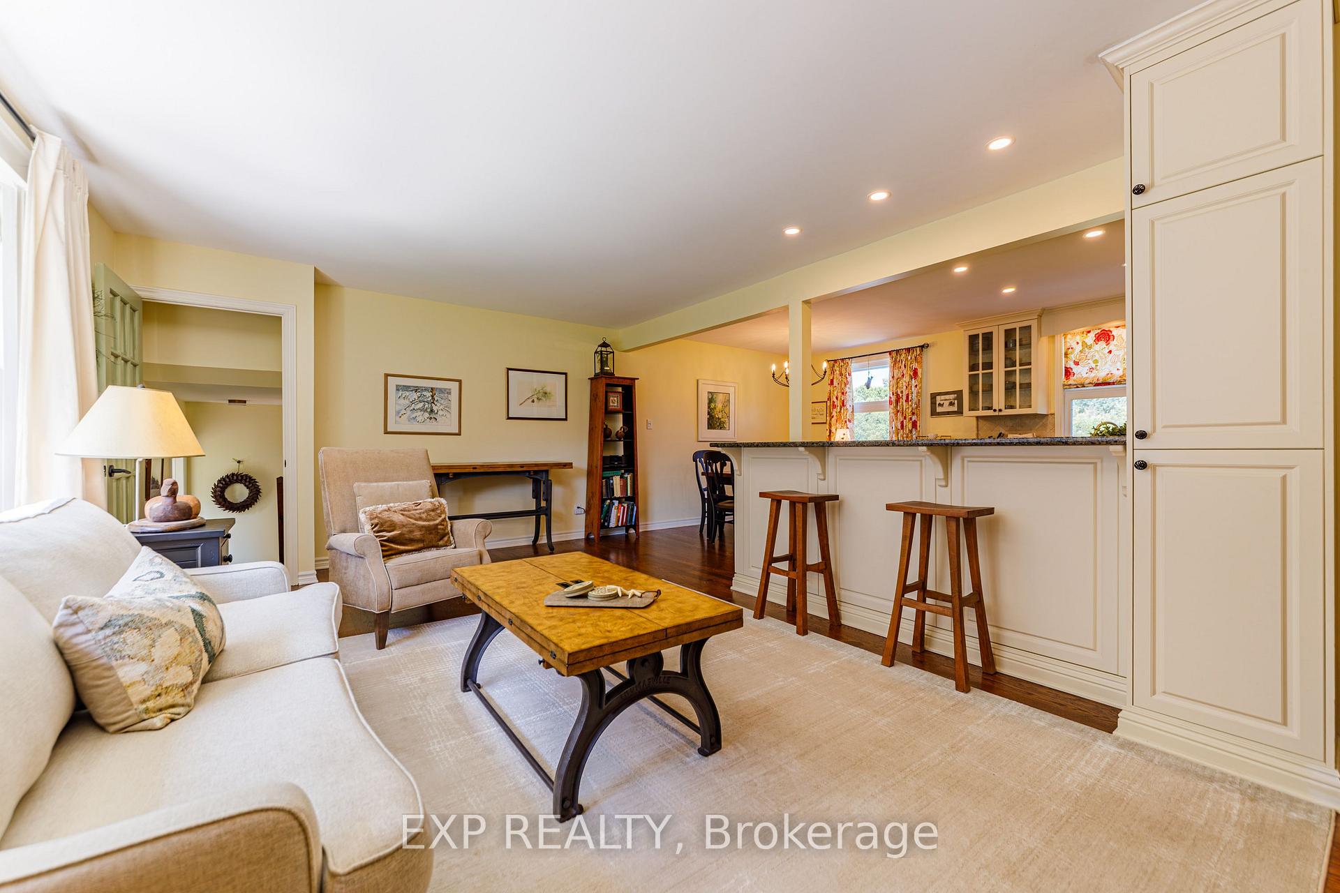 Photo 11 of 6530 Bunker Road, Ottawa, Manotick South to Roger Stevens — HOMEH