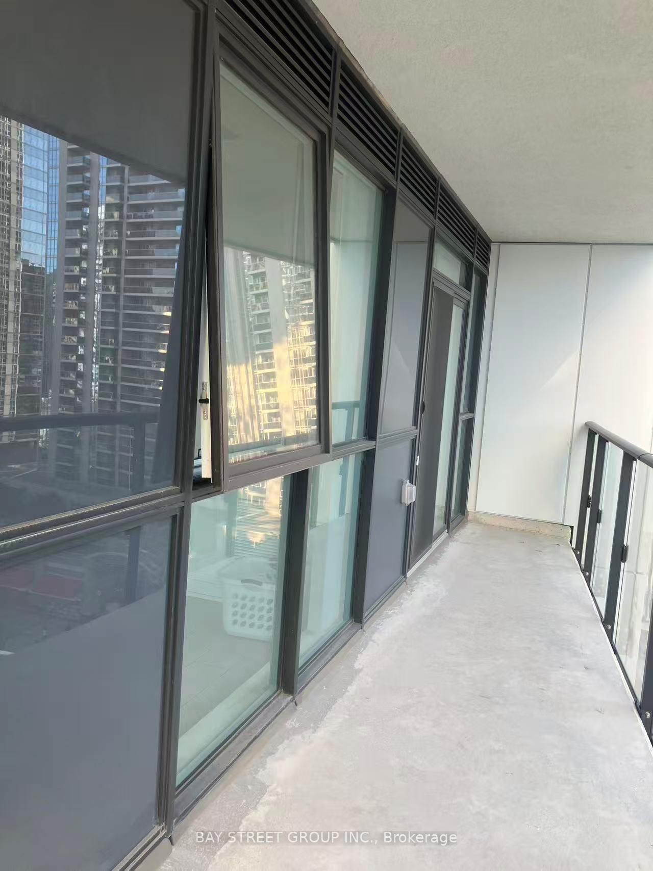 Photo 20 of Unit 919, 4955 Yonge Street, North York, Willowdale East — HOMEH