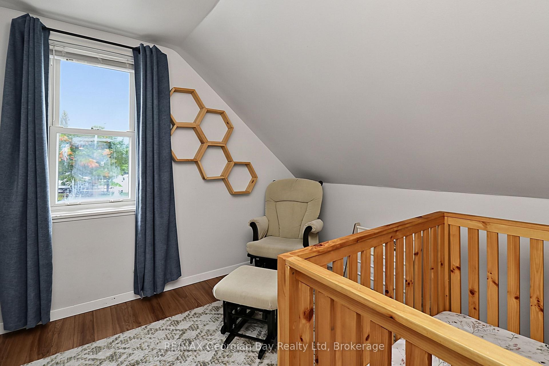 Photo 21 of 154 Robert Street W, Penetanguishene — HOMEH