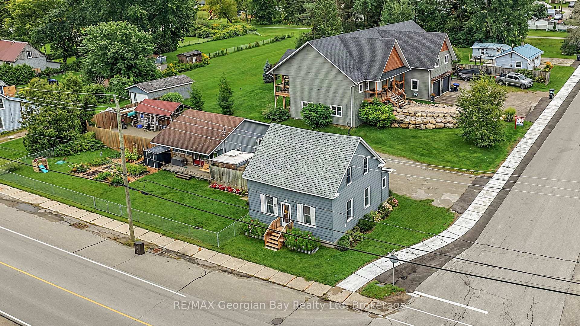 Photo 33 of 154 Robert Street W, Penetanguishene — HOMEH
