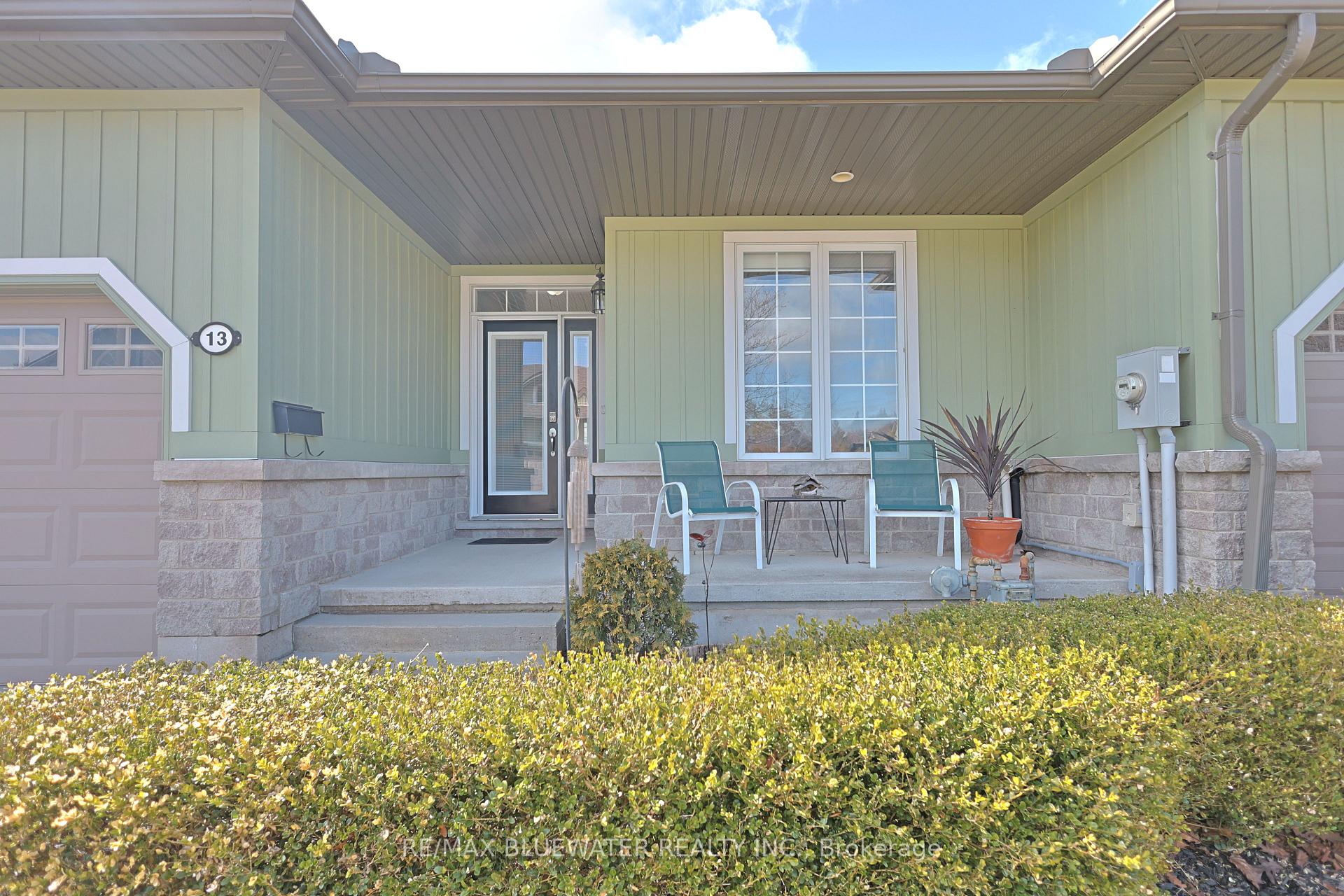 Photo 5 of 13 Oakwood Links Lane, South Huron, Stephen — HOMEH