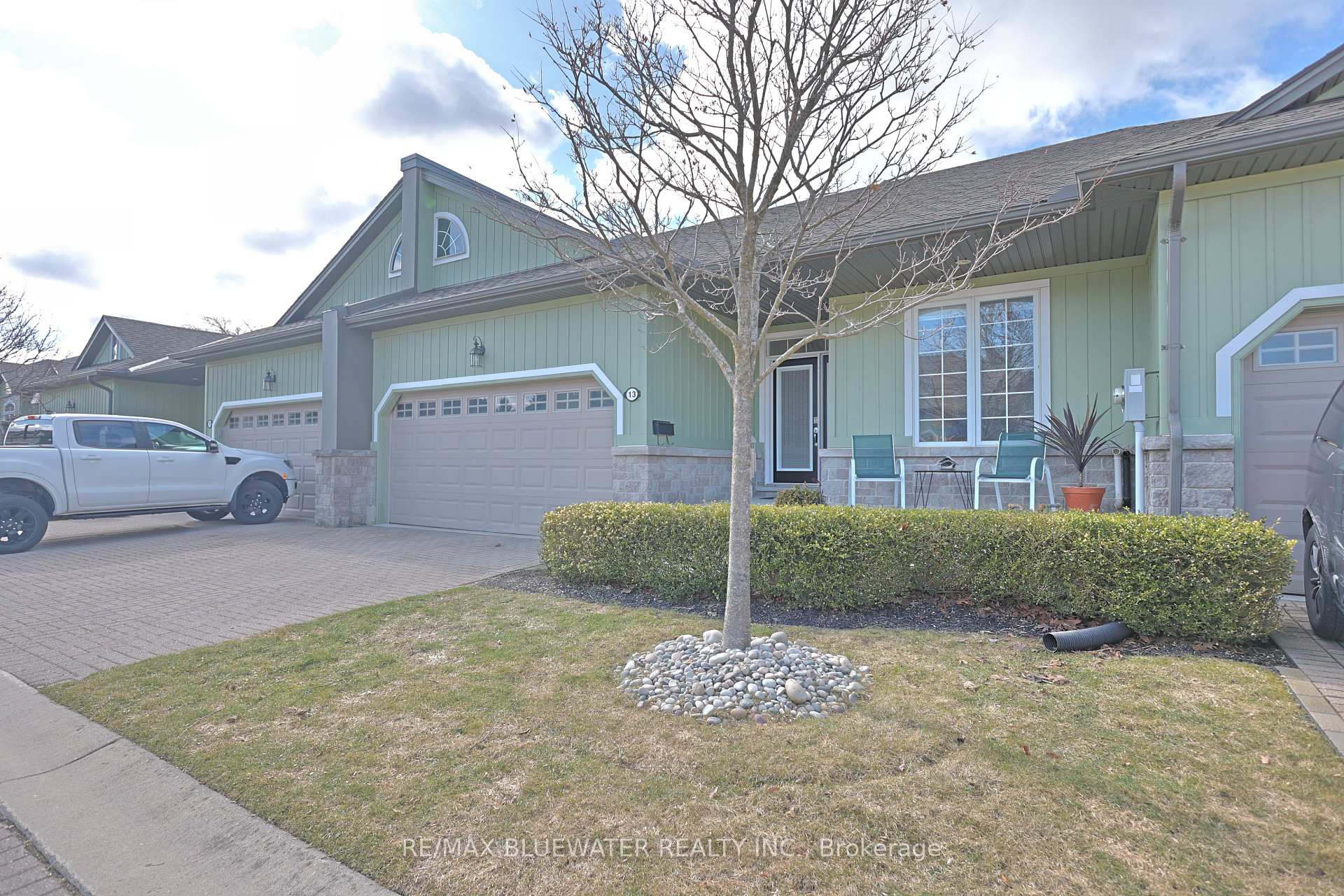 Photo 11 of 13 Oakwood Links Lane, South Huron, Stephen — HOMEH