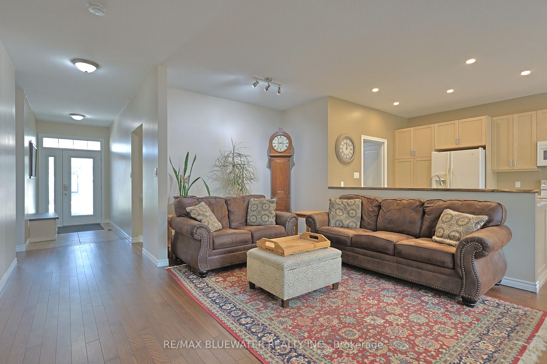 Photo 18 of 13 Oakwood Links Lane, South Huron, Stephen — HOMEH