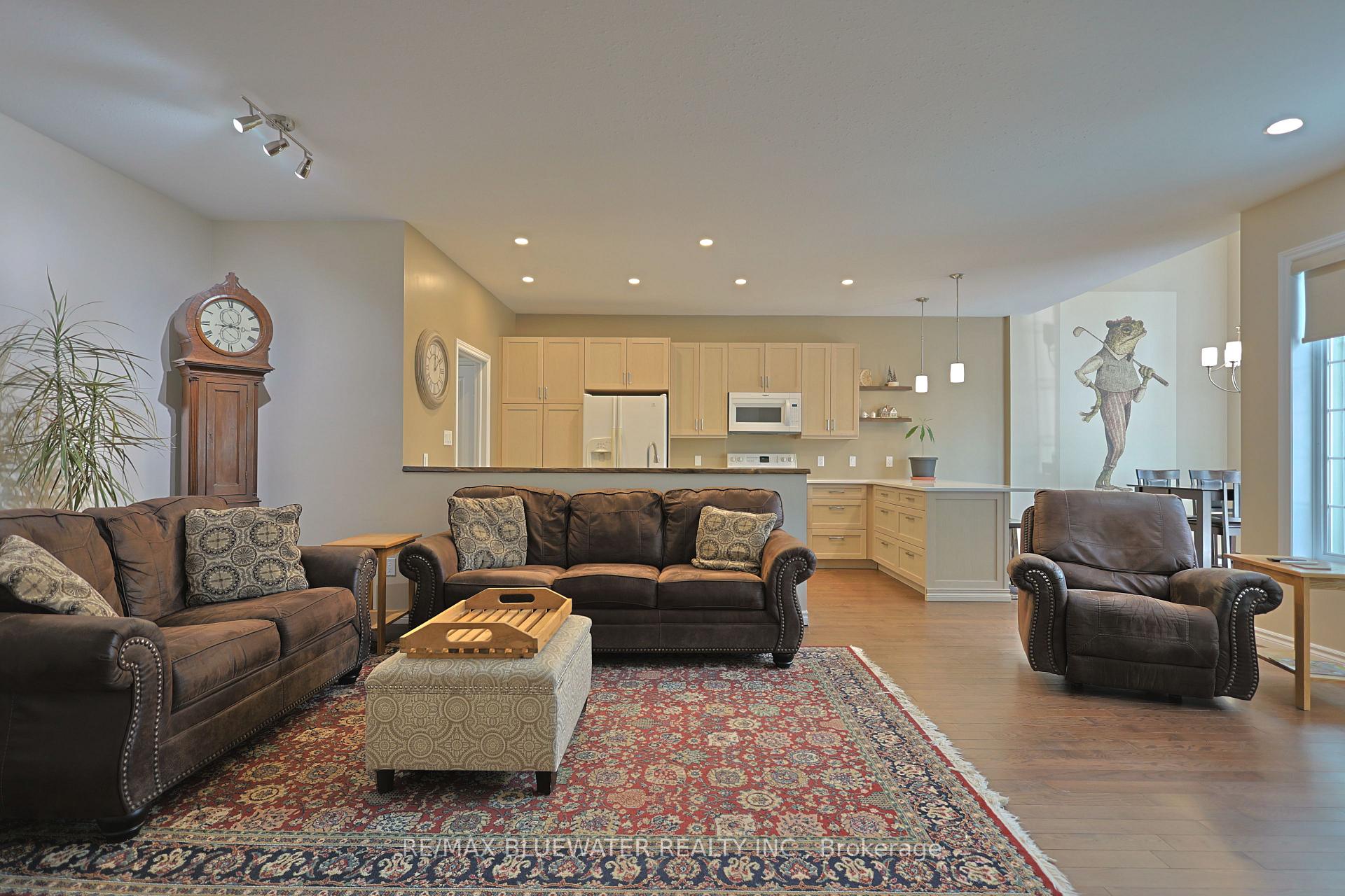 Photo 19 of 13 Oakwood Links Lane, South Huron, Stephen — HOMEH