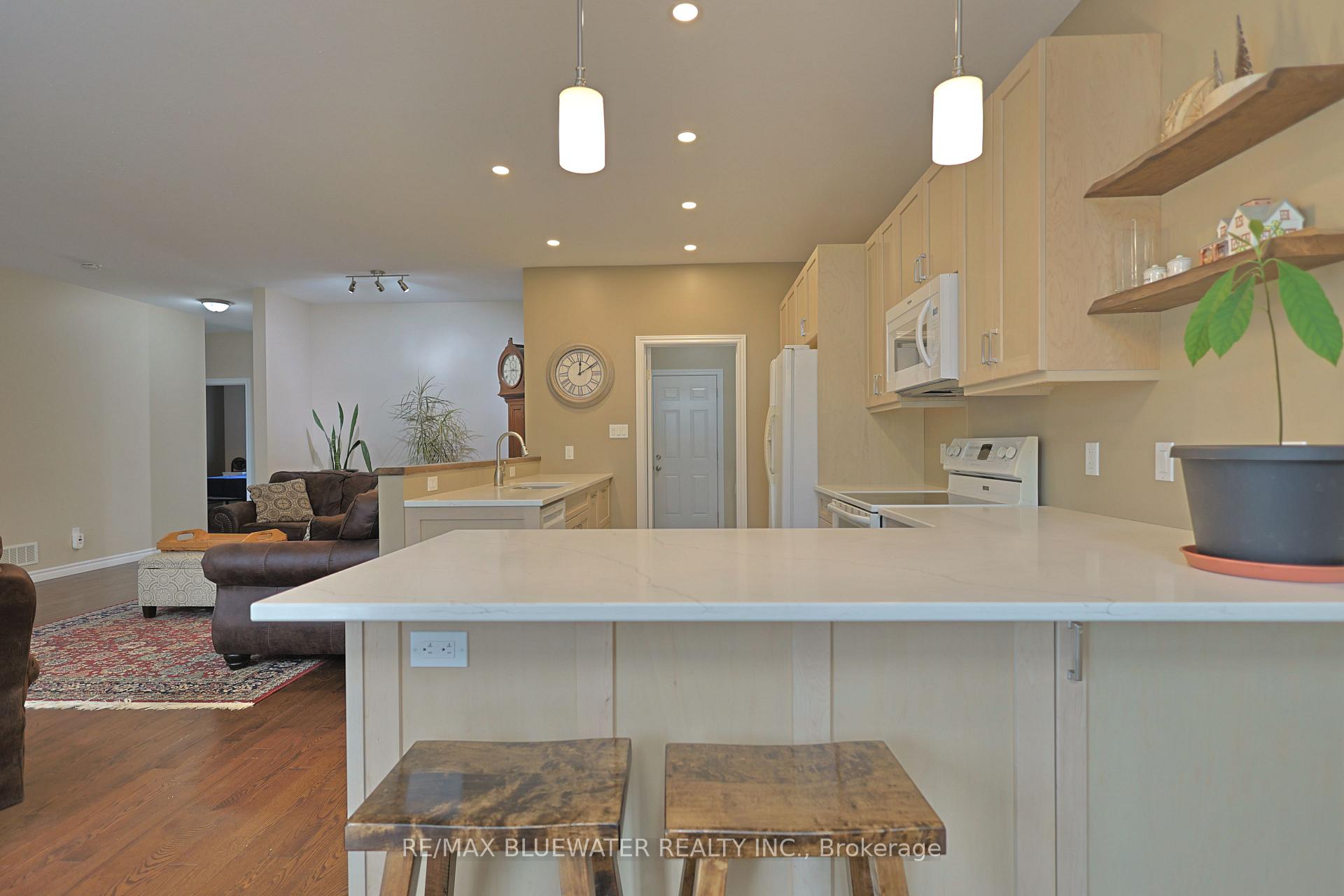 Photo 22 of 13 Oakwood Links Lane, South Huron, Stephen — HOMEH