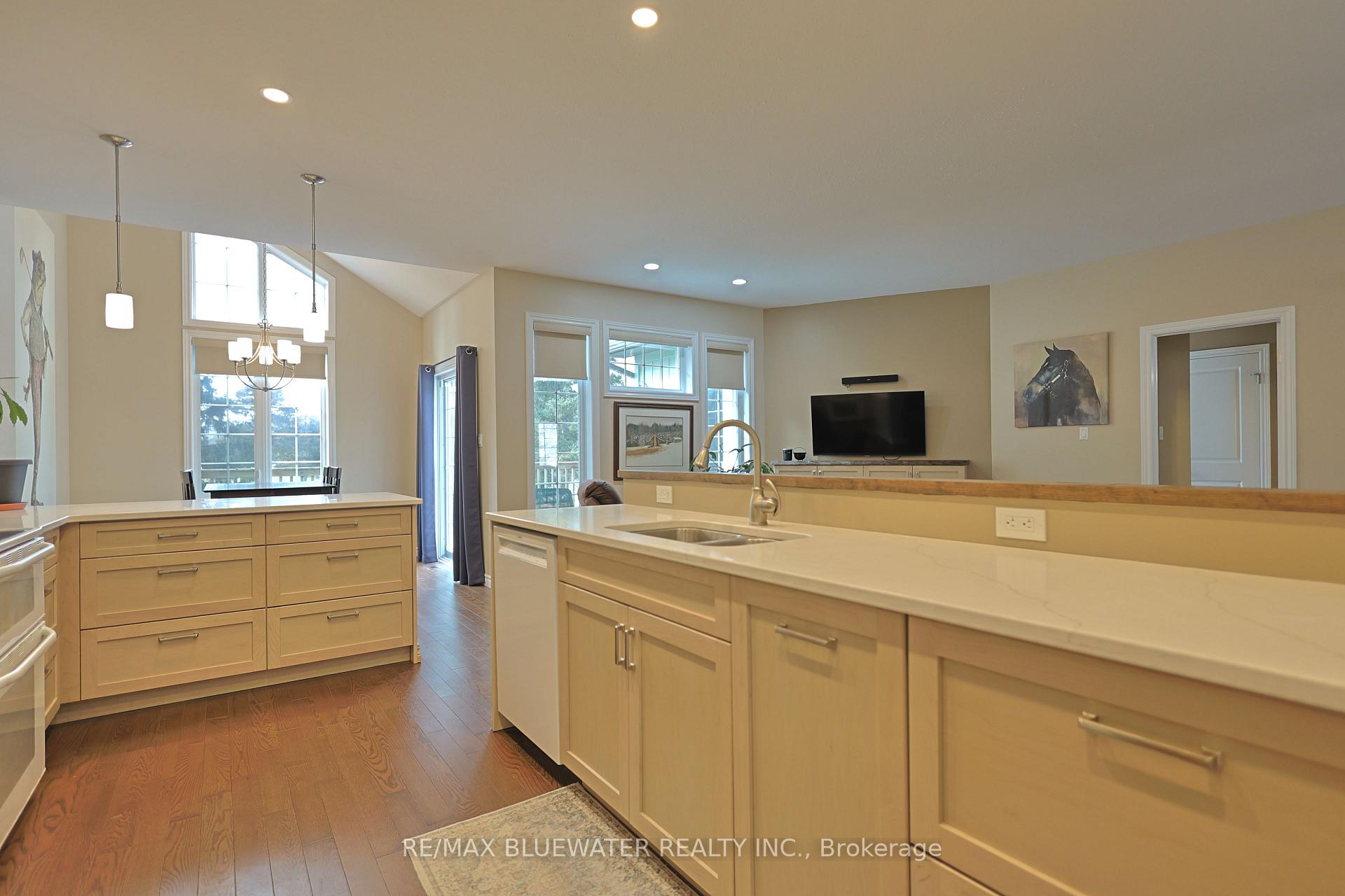 Photo 27 of 13 Oakwood Links Lane, South Huron, Stephen — HOMEH
