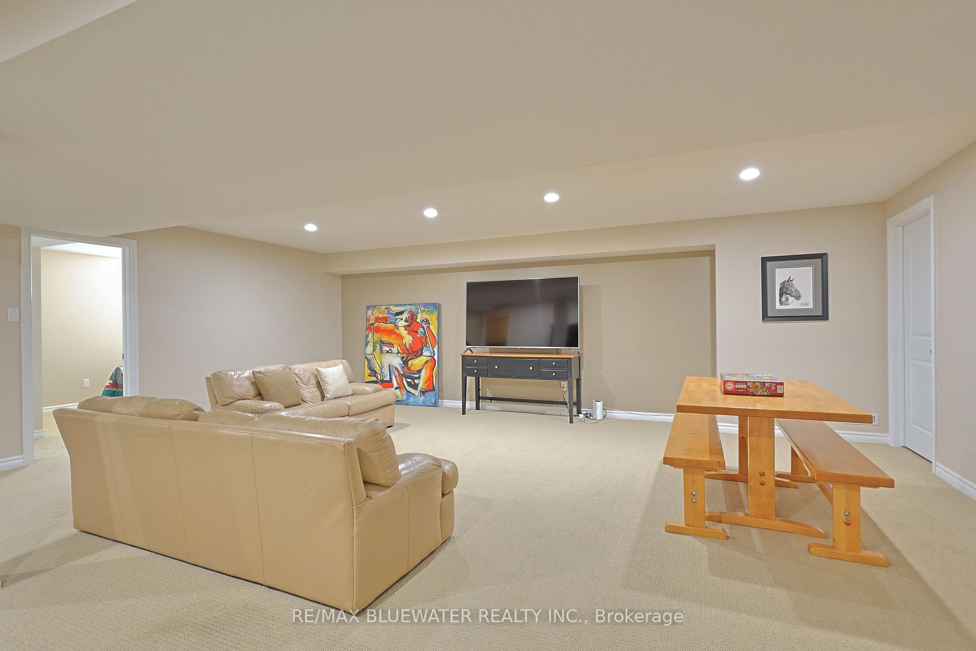 Photo 41 of 13 Oakwood Links Lane, South Huron, Stephen — HOMEH