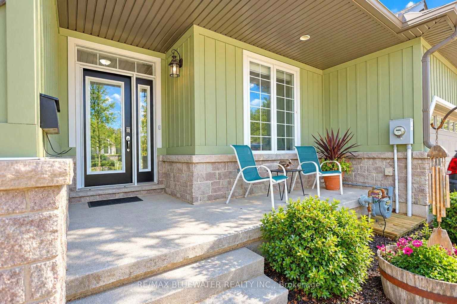 Photo 16 of 13 Oakwood Links Lane, South Huron, Stephen — HOMEH