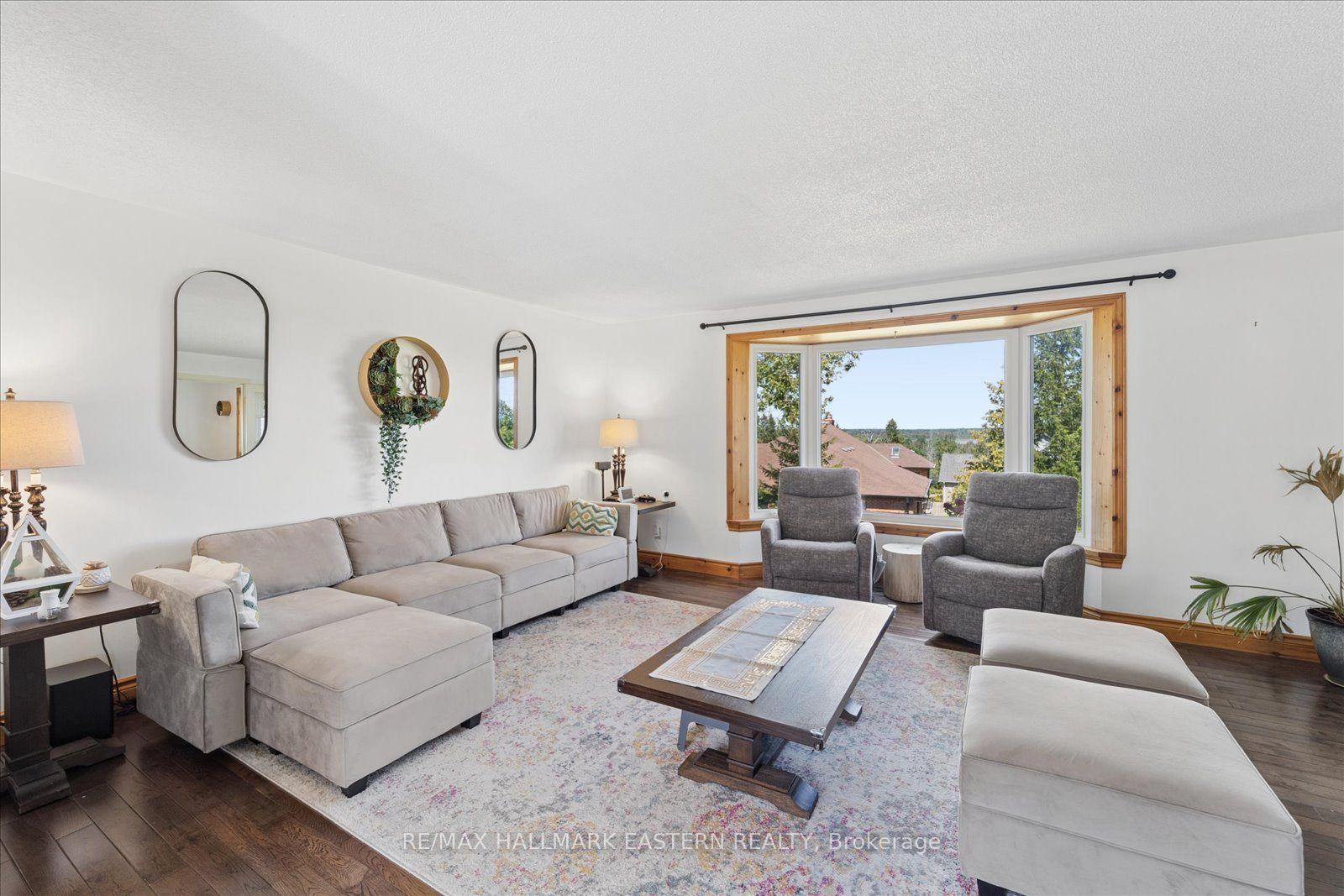 Photo 7 of 49 Grandview Drive, Kawartha Lakes, Emily — HOMEH