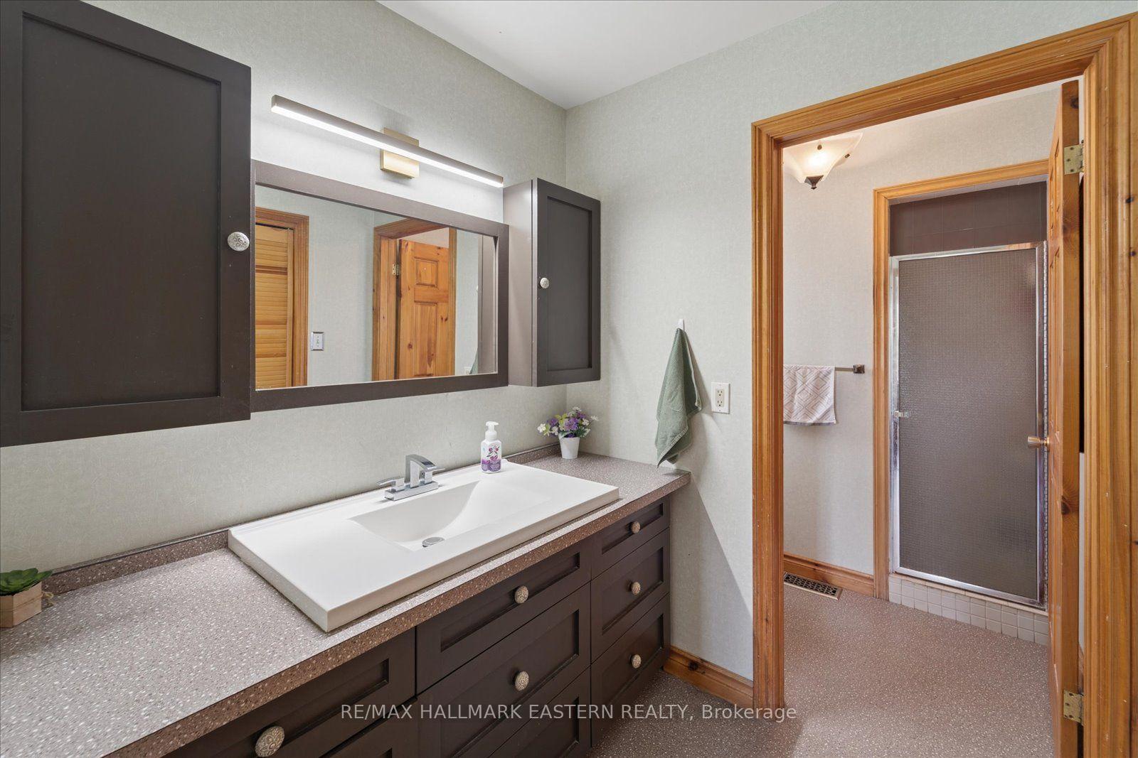 Photo 24 of 49 Grandview Drive, Kawartha Lakes, Emily — HOMEH
