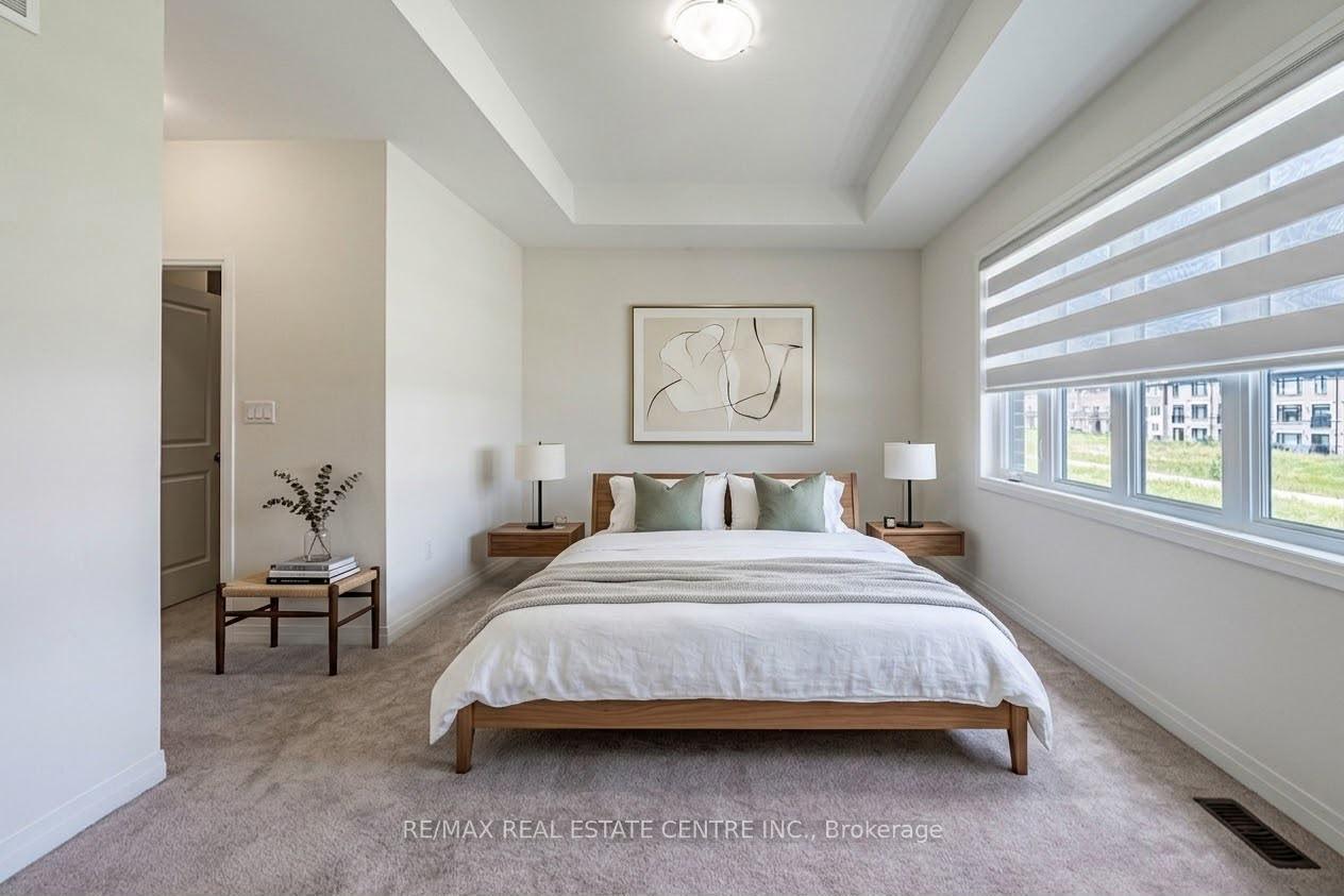 Photo 13 of 1062 Skyridge Boulevard, Pickering, Rural Pickering — HOMEH